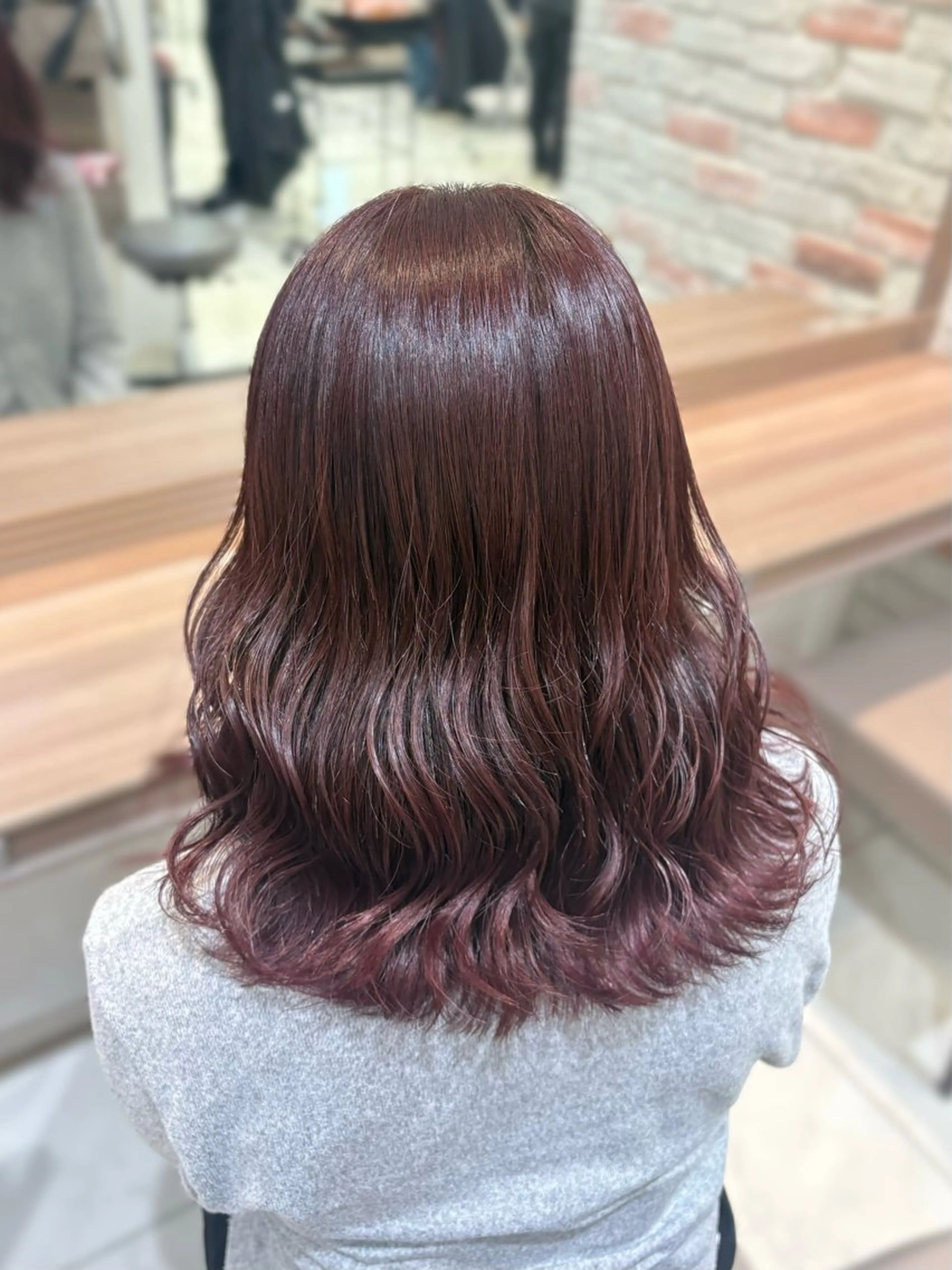 ミディアム ヘアカラー トリートメント 🤍透明感カラー・ きらら‎🤍のヘアスタイル