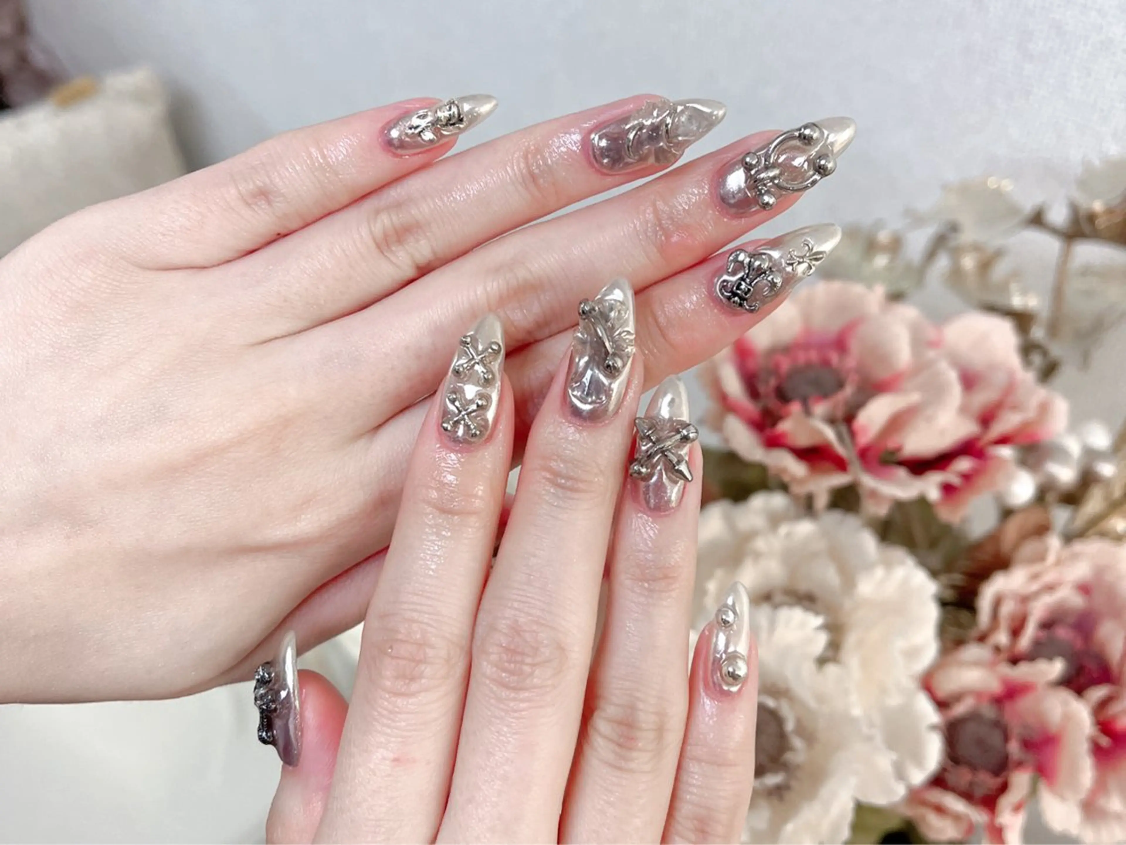 ネイル Glow Nail スカルプ専門店のネイルデザイン