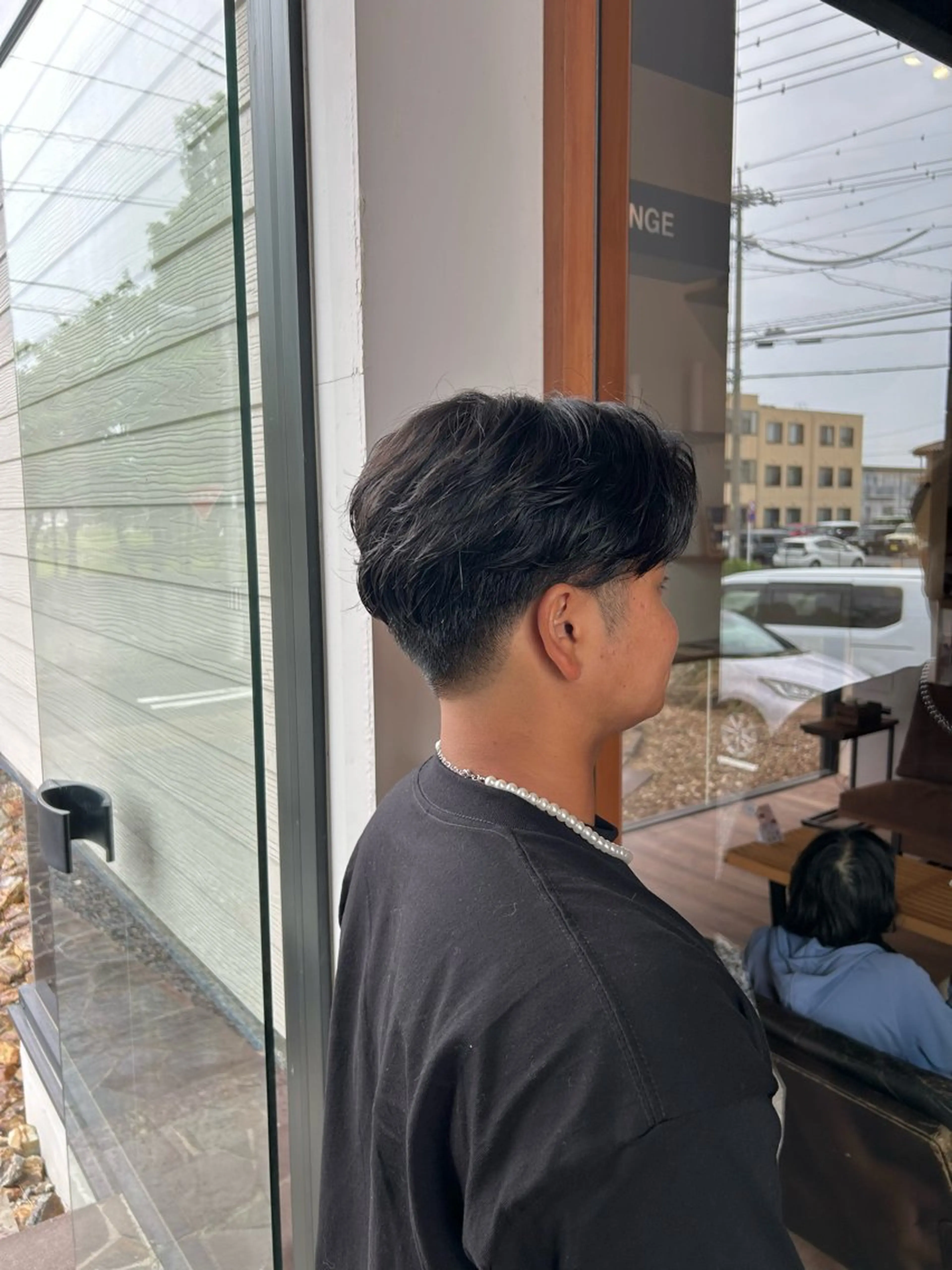 ショート メンズ レイヤーカット 村松 麻菜のヘアスタイル