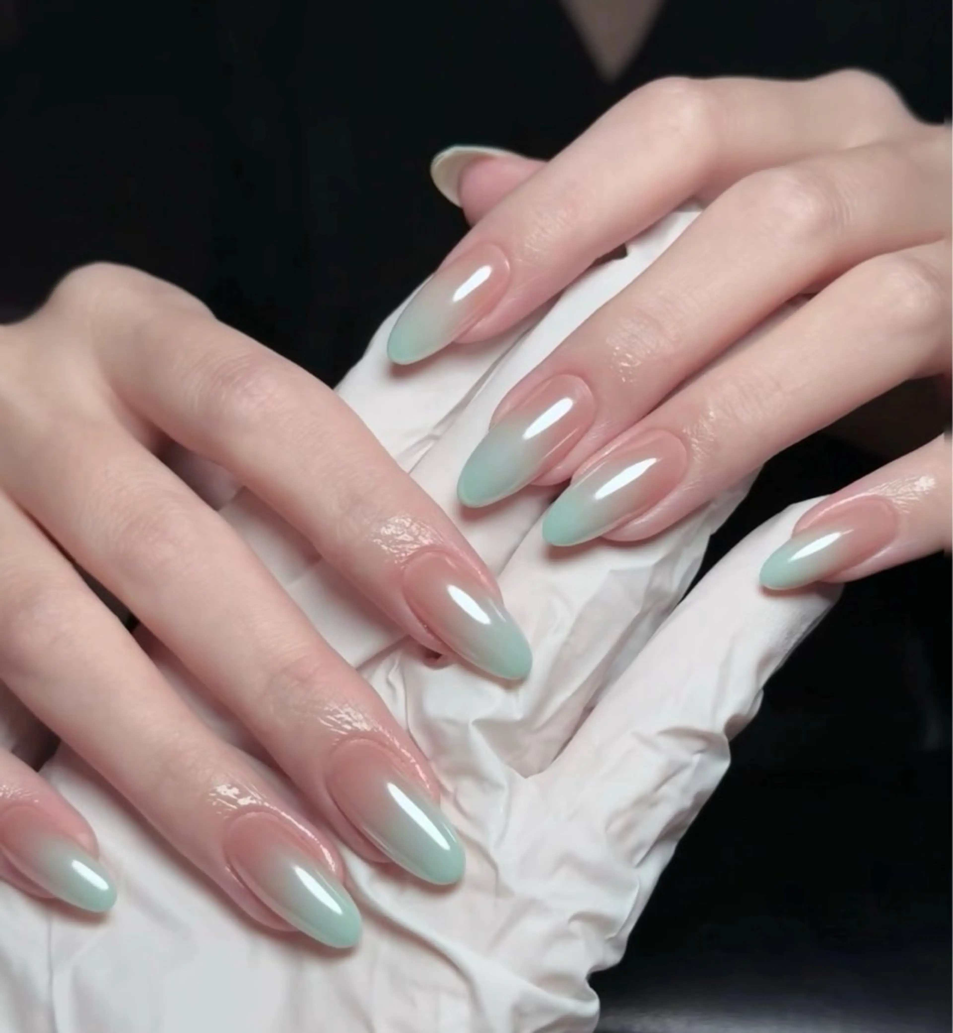 ネイル ハンドネイル セツ ツキのネイルデザイン