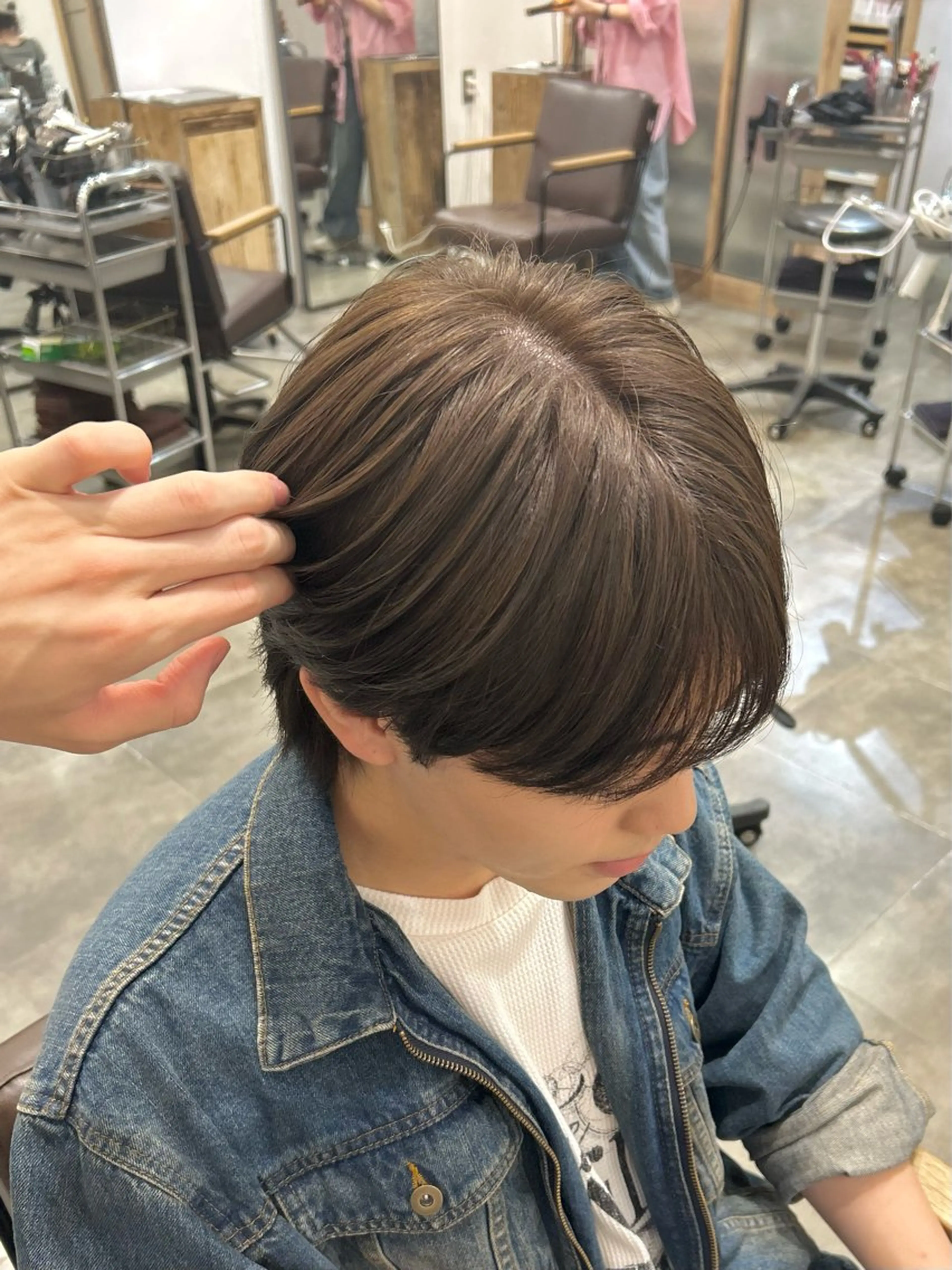 ショート メンズ ヘアカラー トリートメント ︎☀️はるき︎︎☁️ 似合わせ/ハイトーンのヘアスタイル