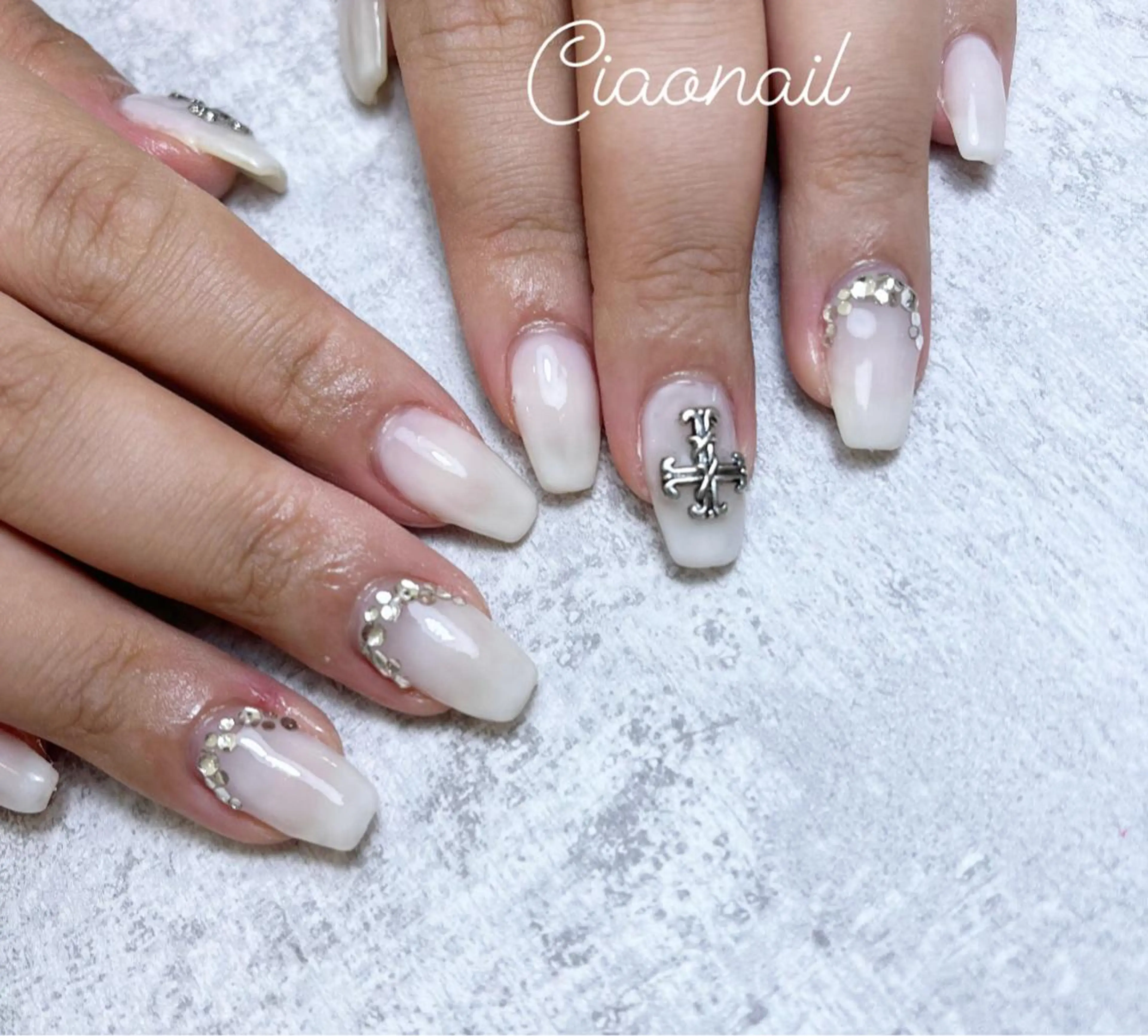 ネイル ワンカラーネイル #Amin nail salonのネイルデザイン