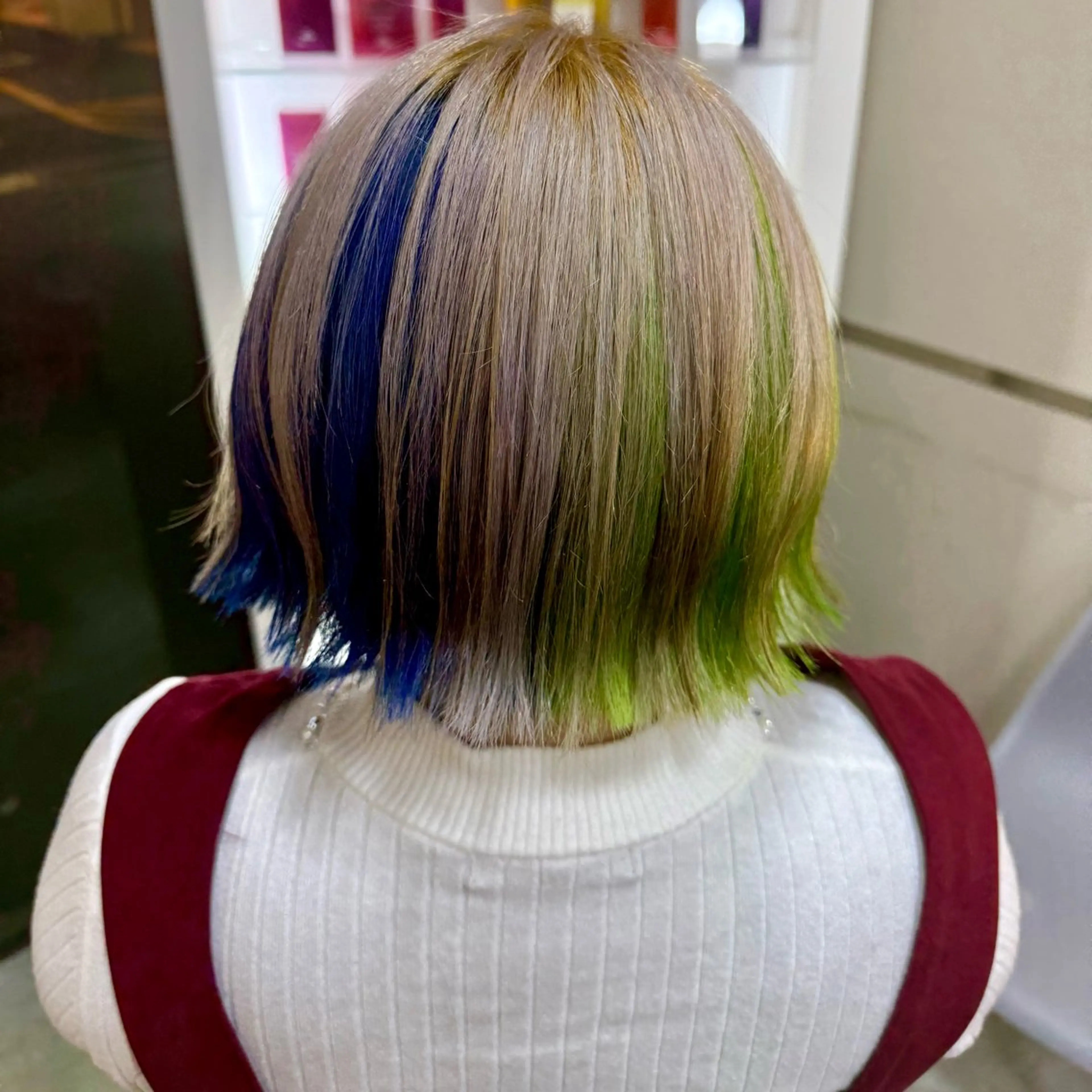 ショート カラー 惣木 菜穂のヘアスタイル