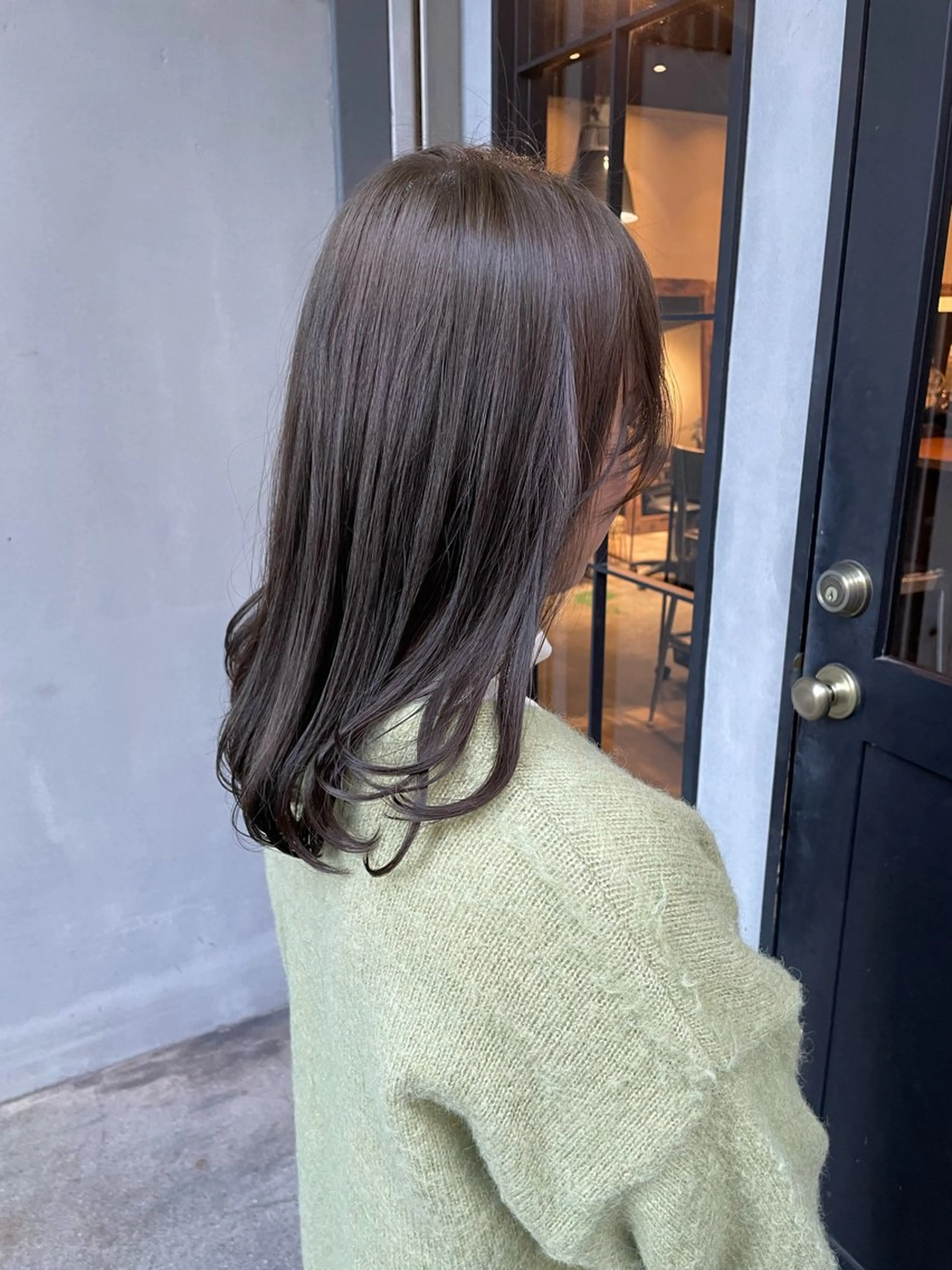 セミロング カラー グレージュ オリーブグレージュ オリーブグレー ボブ／パーマ指名 No. 1🍃れんとのヘアスタイル