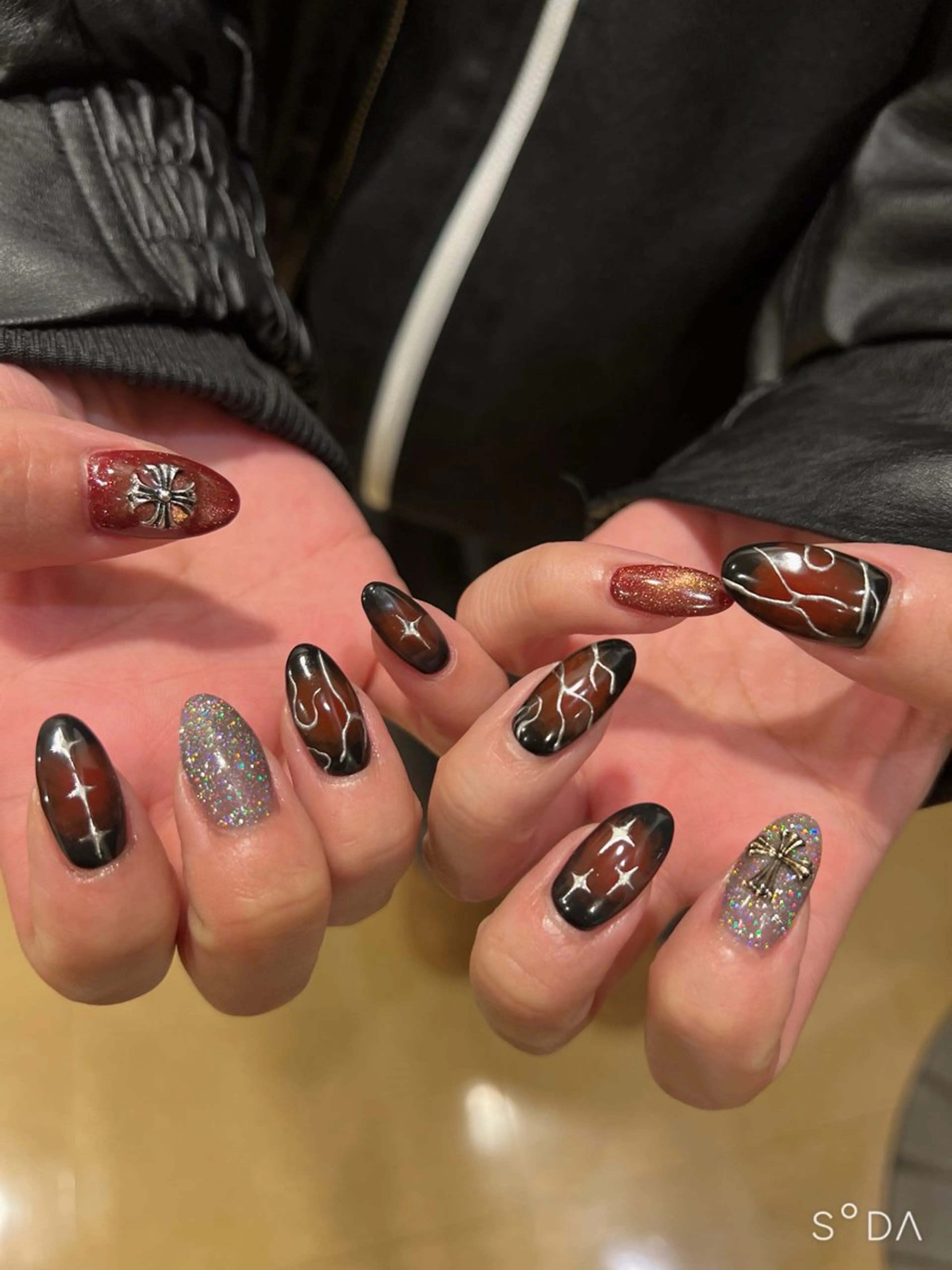 ネイル nailartist lisaのネイルデザイン
