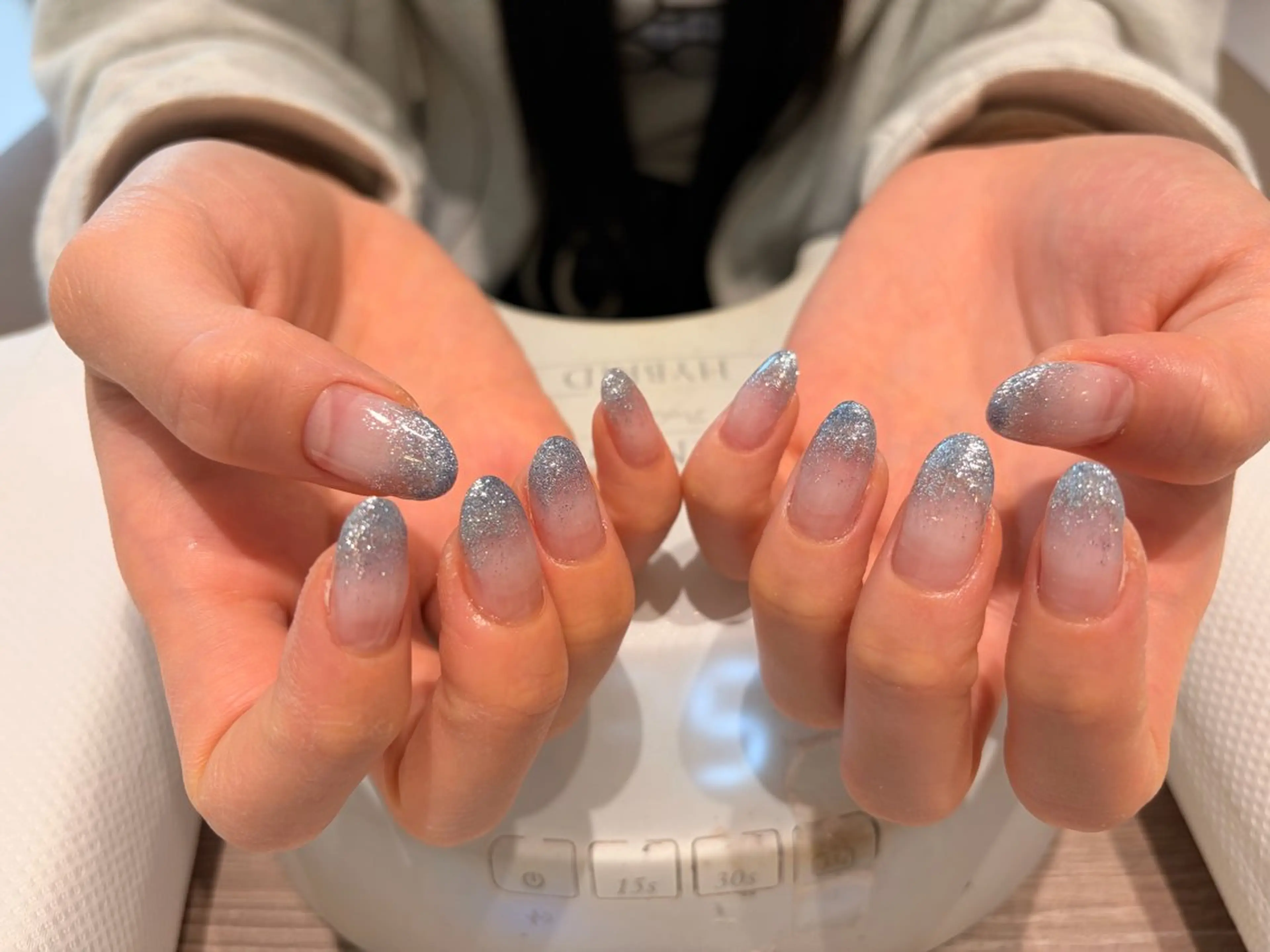 ネイル ラメ(グリッター) ラメグラデーション ハンドネイル DEE nail madoka.tのネイルデザイン