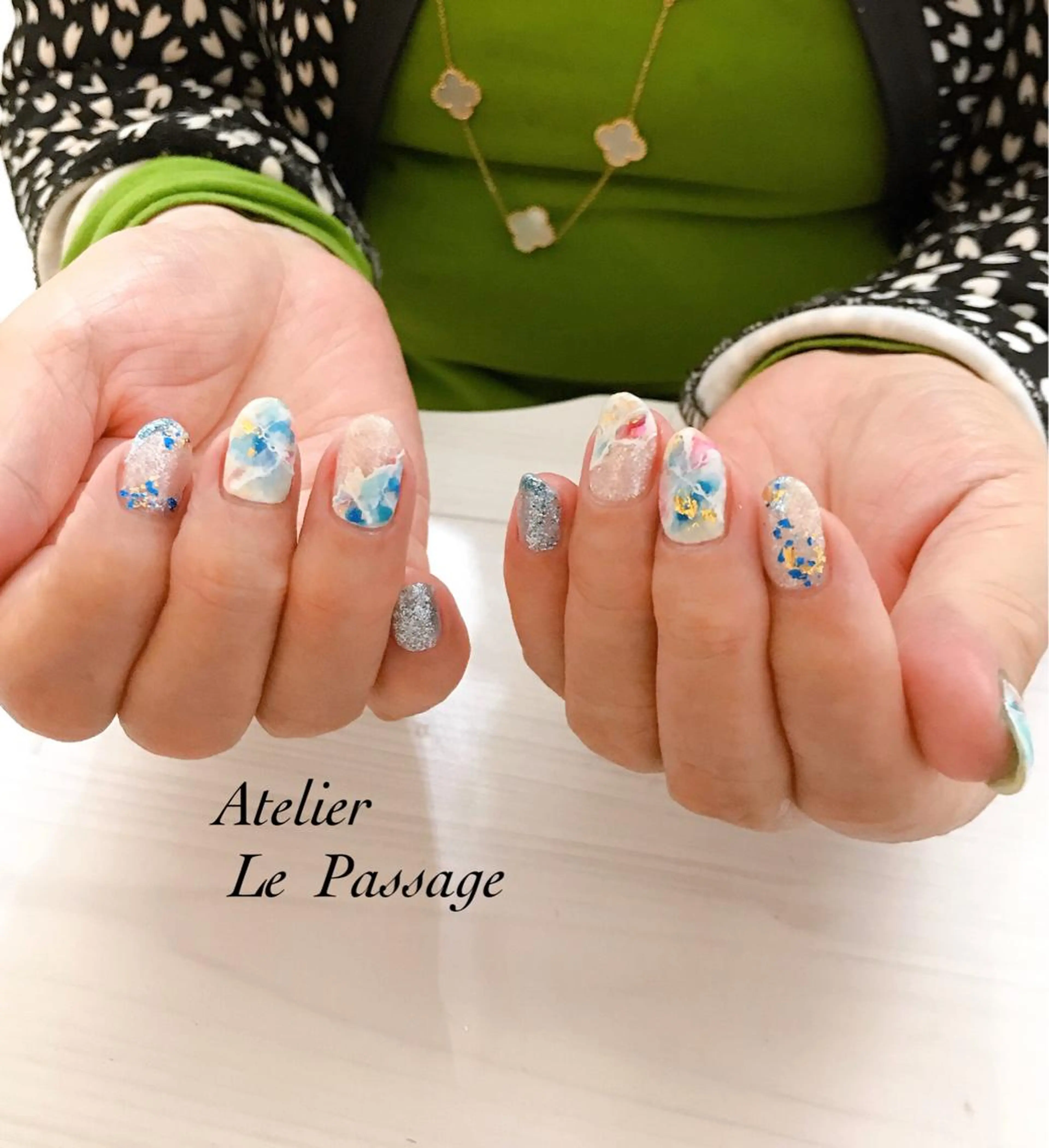 ネイル ブルー ジェルネイル 大理石ネイル(マーブル) ニュアンスネイル パラジェル h nakatsukaのネイルデザイン