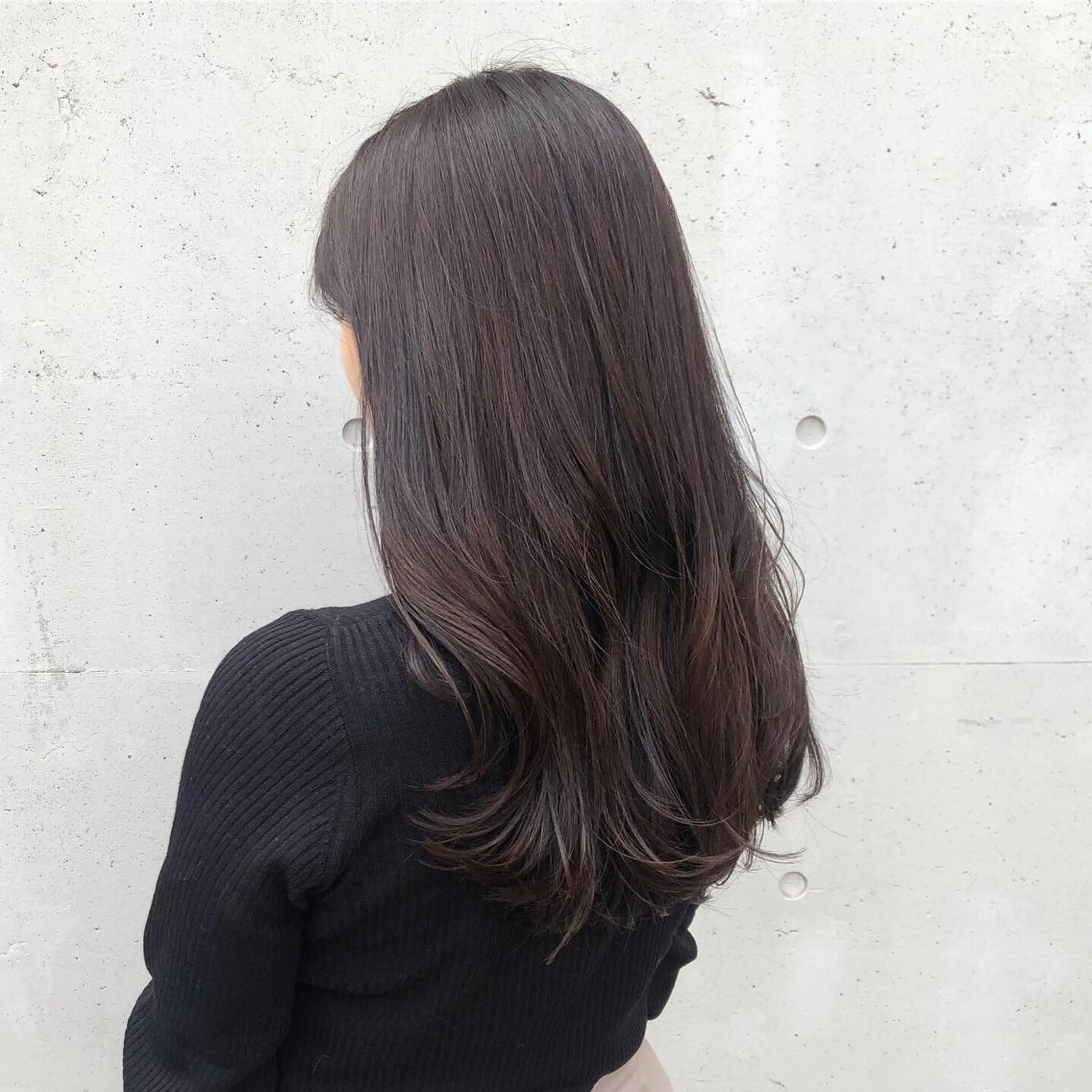 ロング カラー ヘアアレンジ アッシュ ベージュカラー 透明感カラー カット ヘアカラー トリートメント 酸性縮毛矯正🧴韓国 レイヤー/髪質改善のヘアスタイル