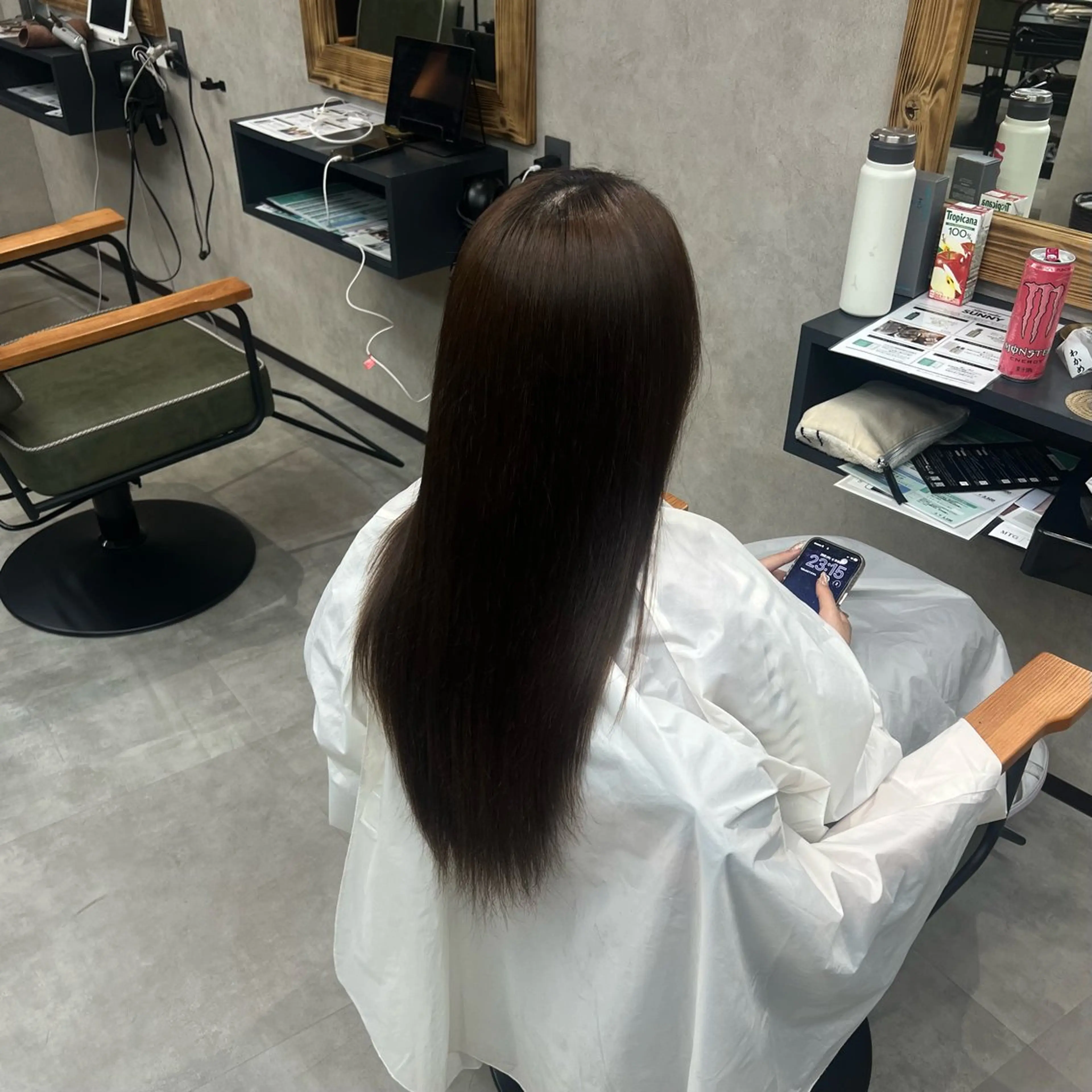 ロング 縮毛矯正 SUNNY所属・渡来 美都のヘアスタイル