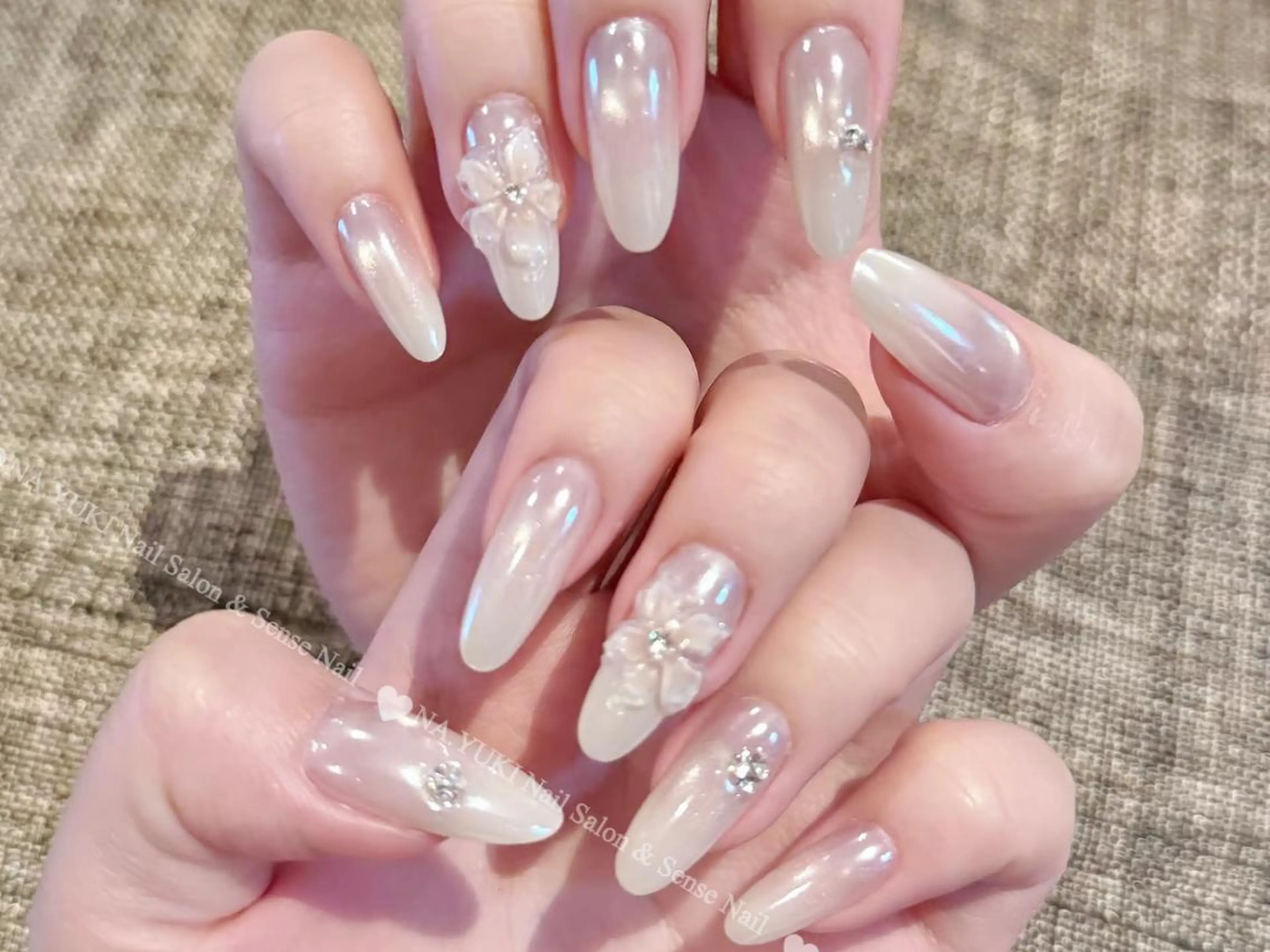 ネイル 🦋 Queenieのネイルデザイン