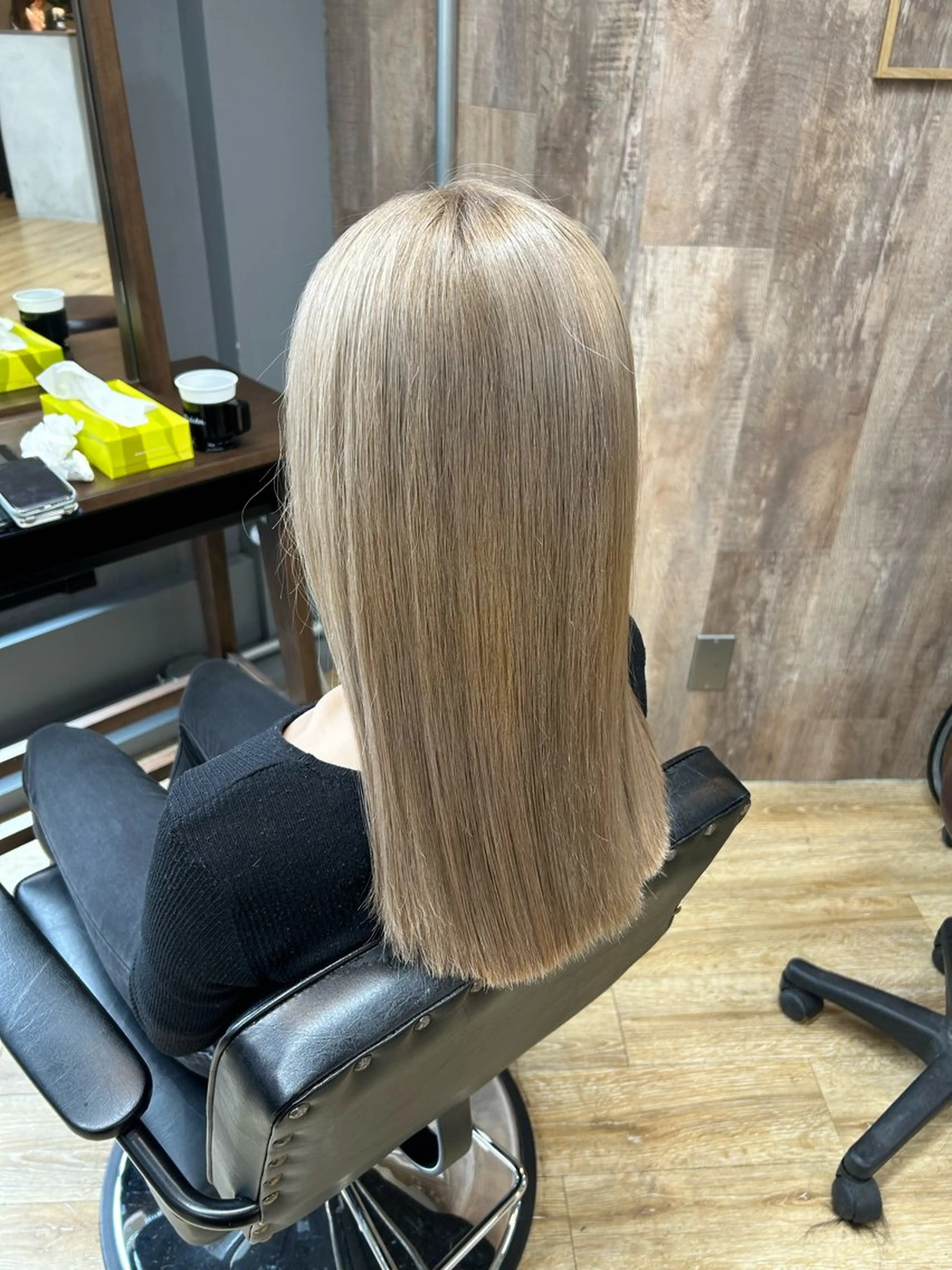 カラー ブリーチ カット ヘアカラー トリートメント 髪質改善/縮毛矯正 🫧RISA🎀のヘアスタイル