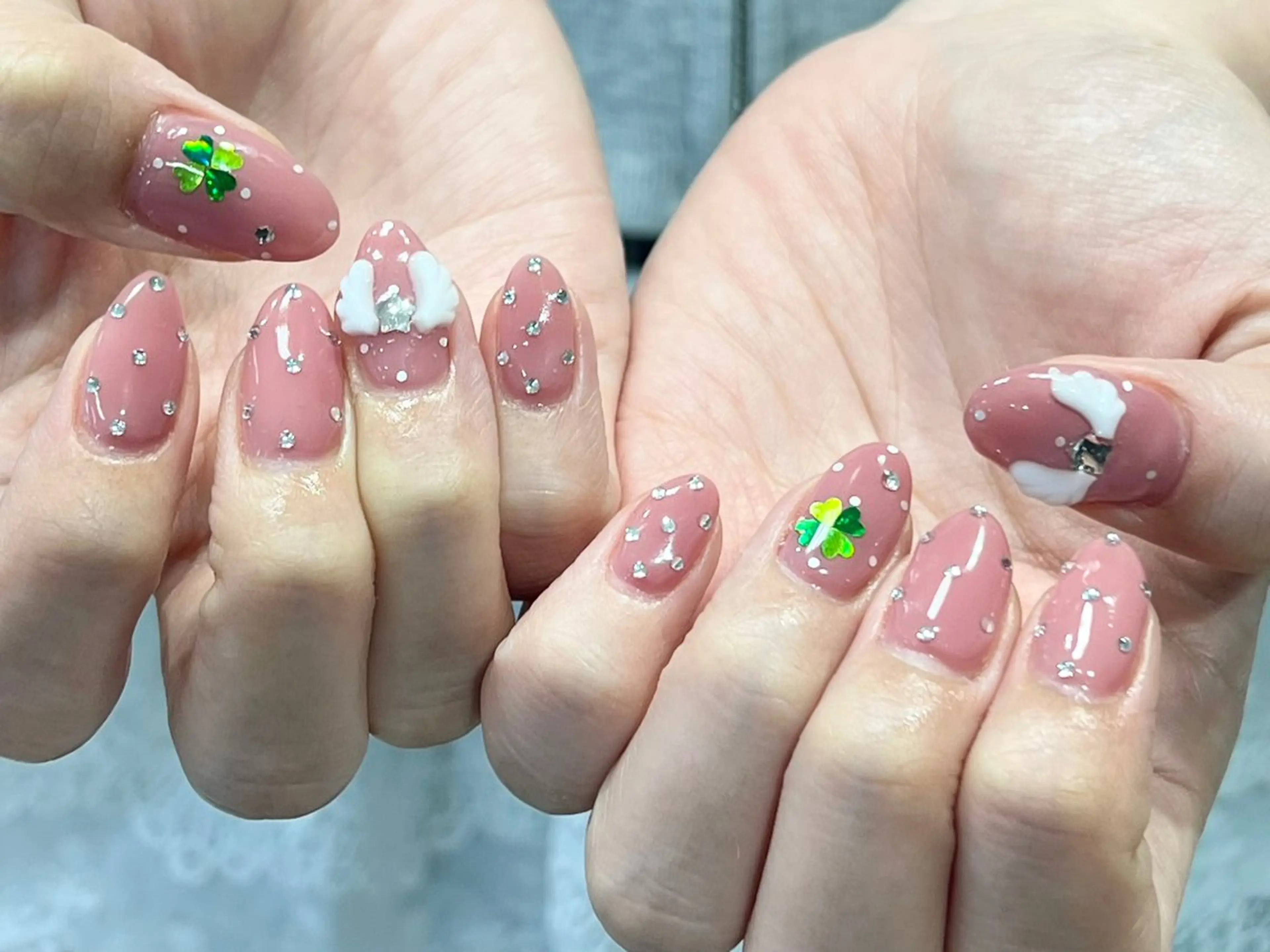 ネイル ハンドネイル 金田 純香のネイルデザイン