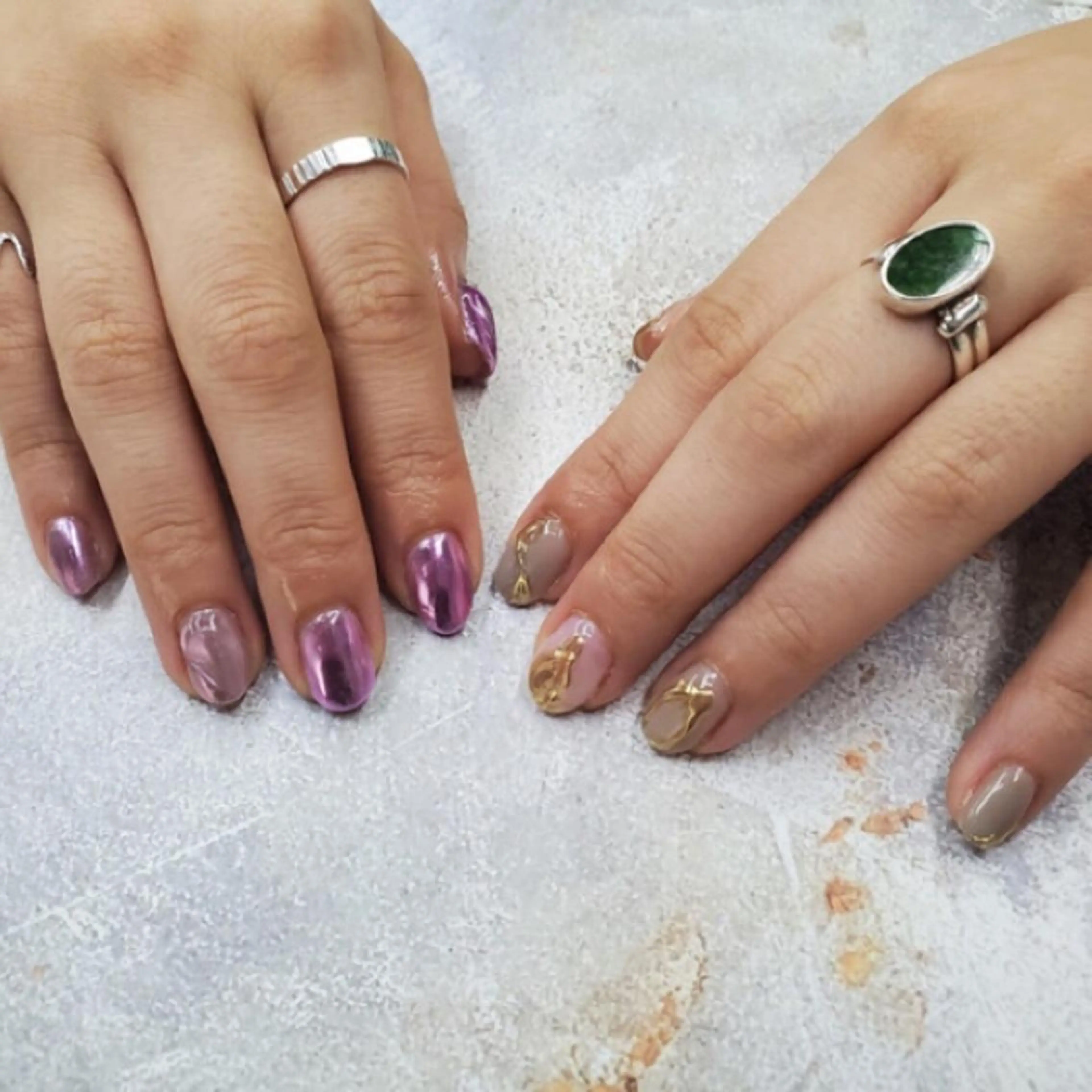 ネイル nailstudio eviz新宿店のネイルデザイン