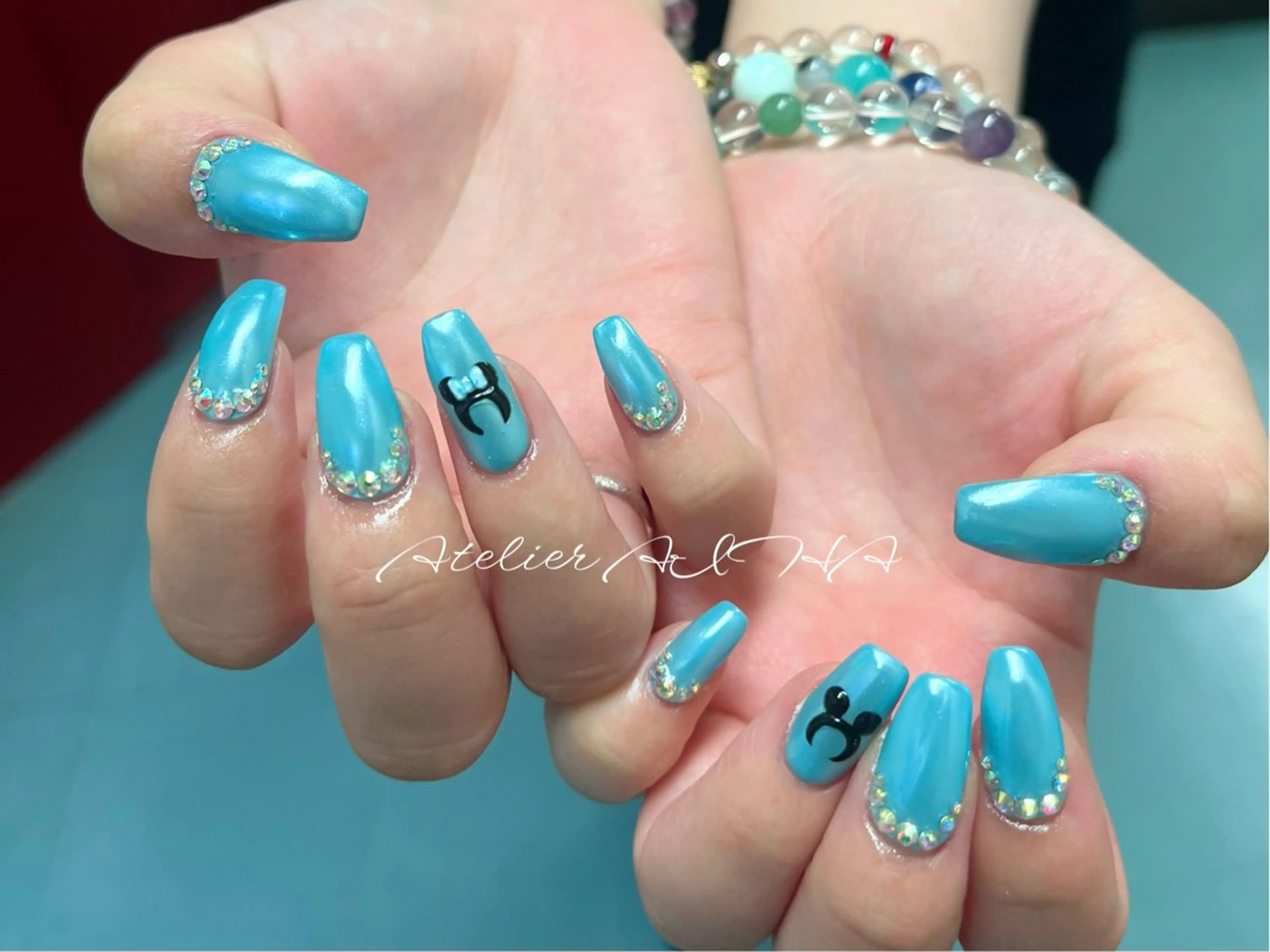 ミディアム ハンドネイル アトリエAIHA★ フィルイン推奨サロンのネイルデザイン