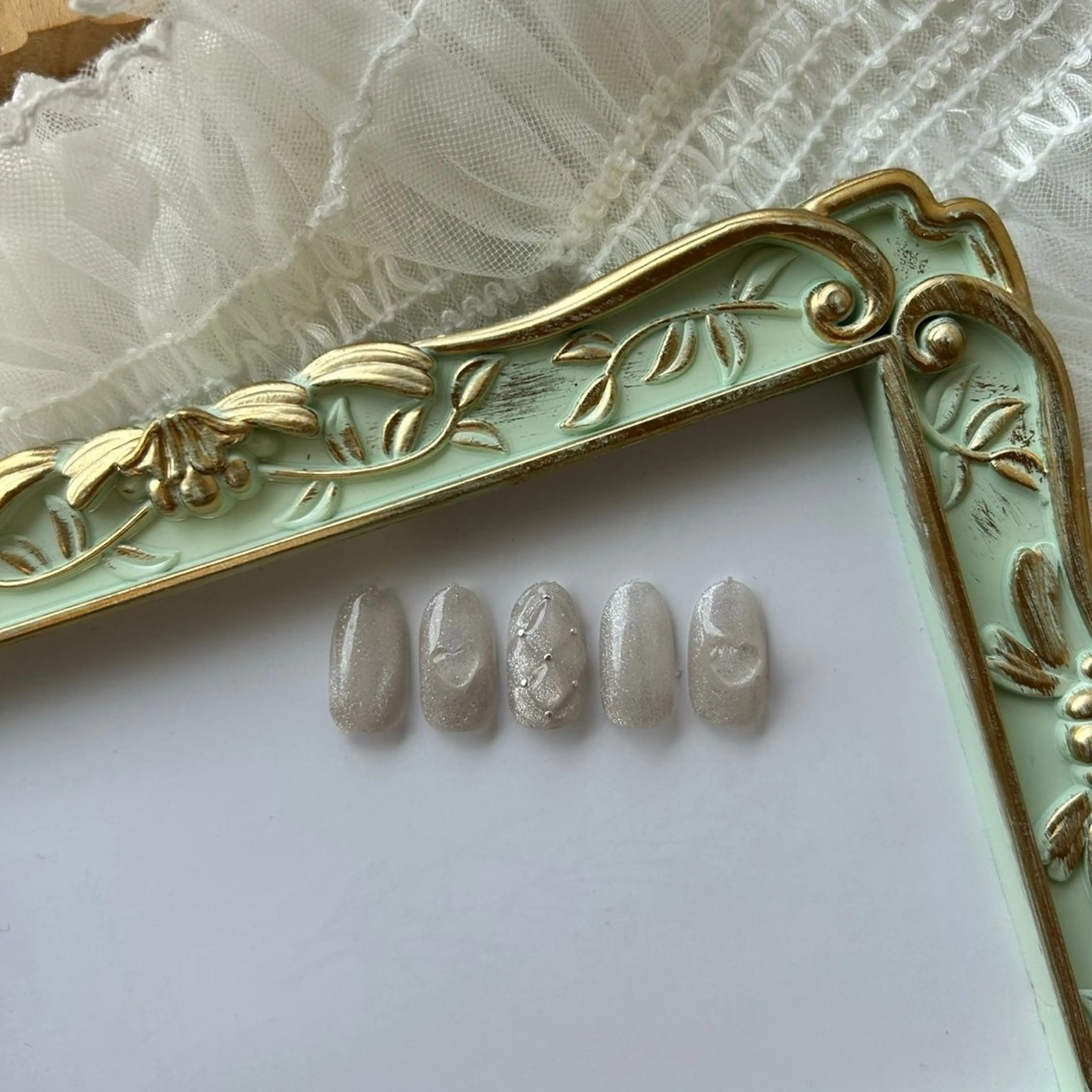 ネイル ストーンネイル Vante ヴァンテのネイルデザイン