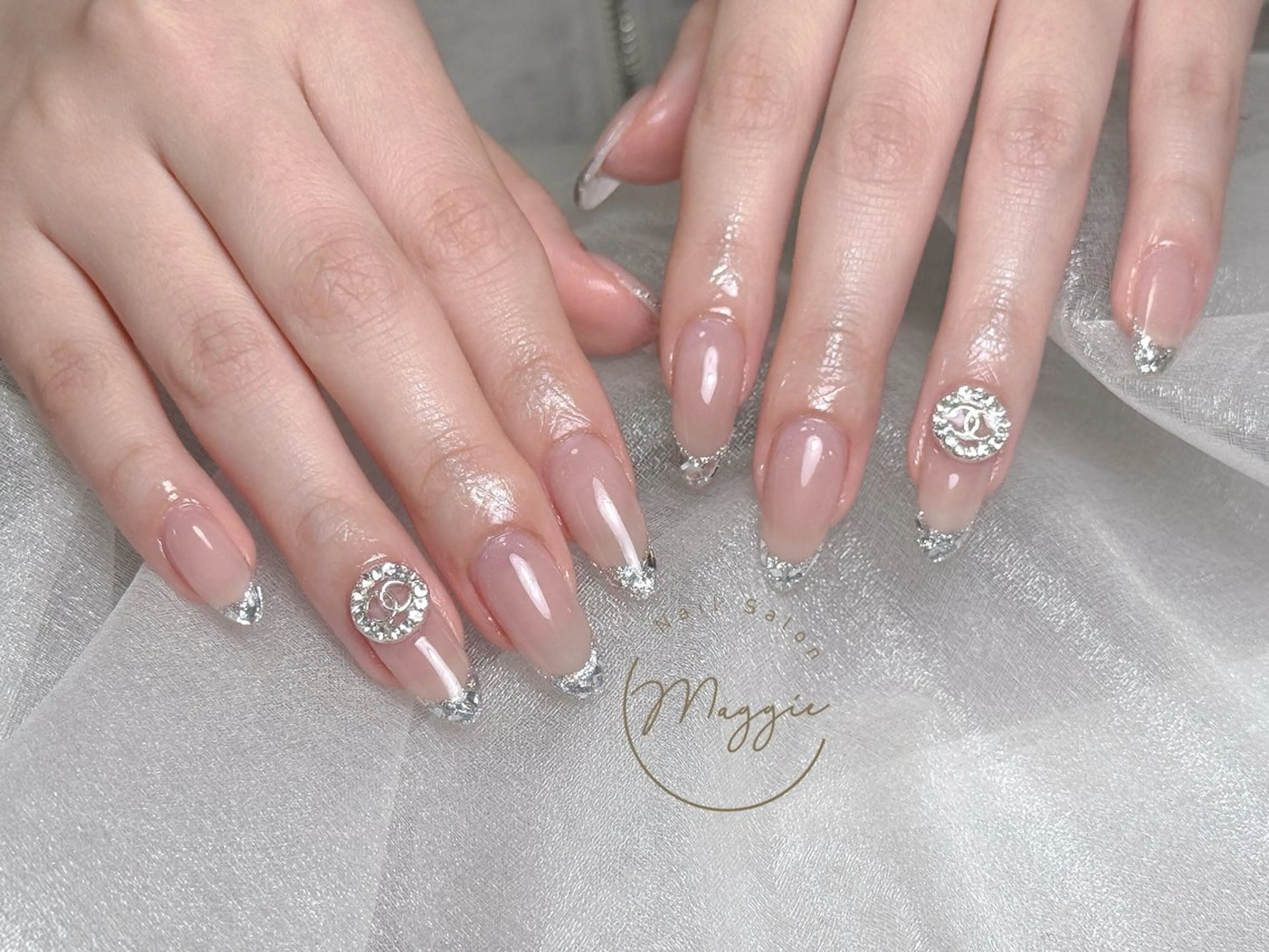 ネイル Maggie Nail🦩のネイルデザイン