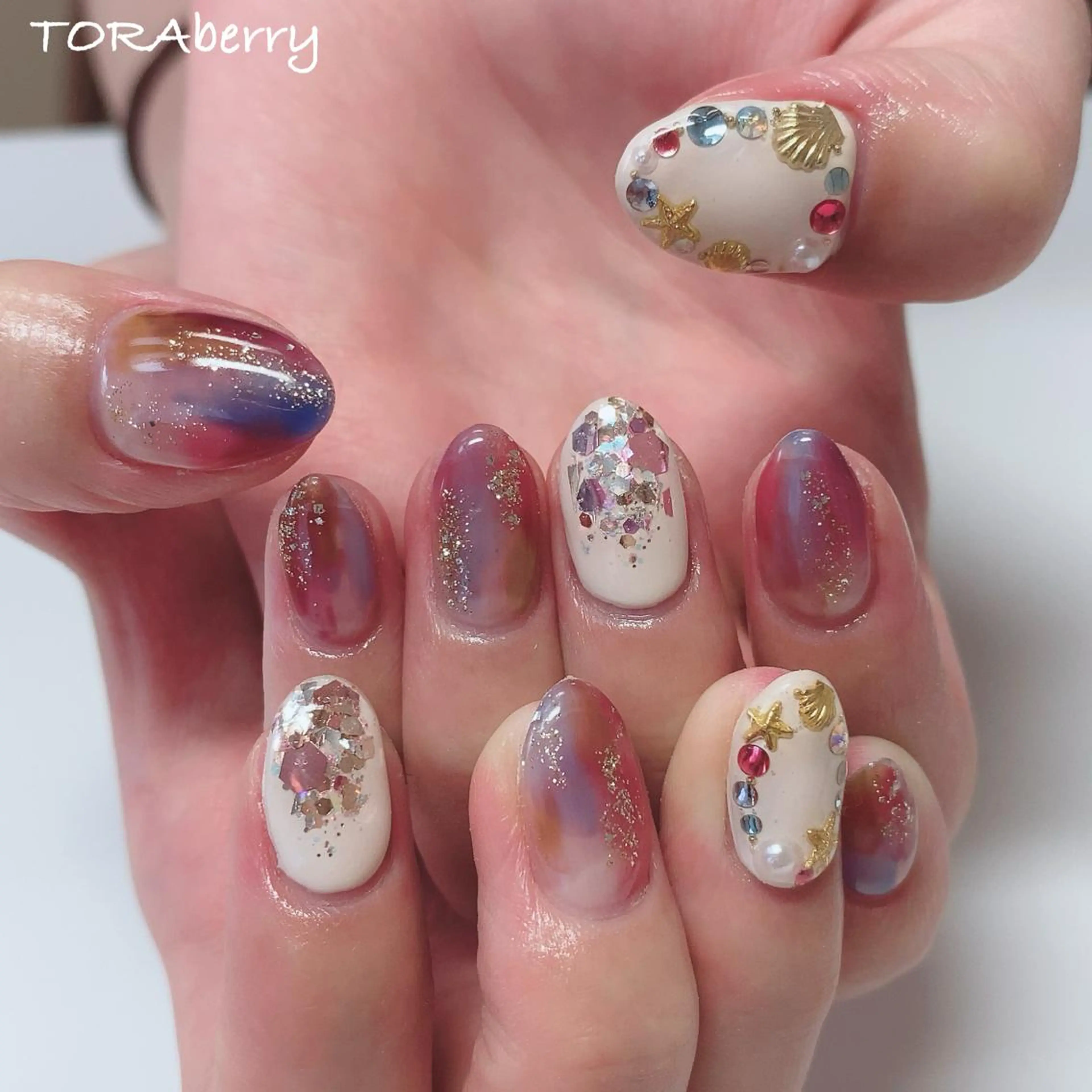 ネイル ネイリスト なつみのネイルデザイン