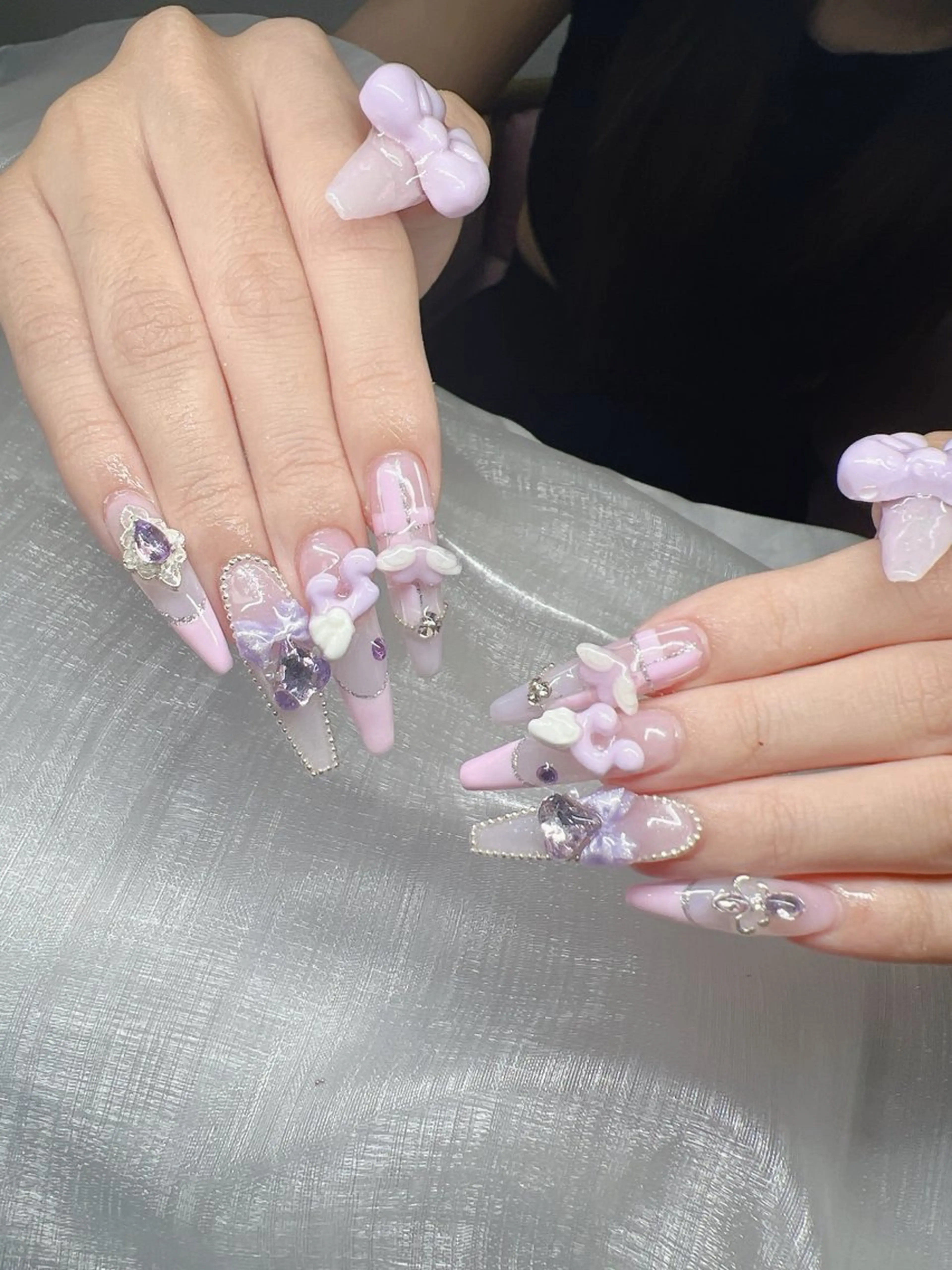 ネイル 長さ出し グラデーション 卒業式 キラキラネイル マグネットネイル ハンドネイル Lee Nailsのネイルデザイン