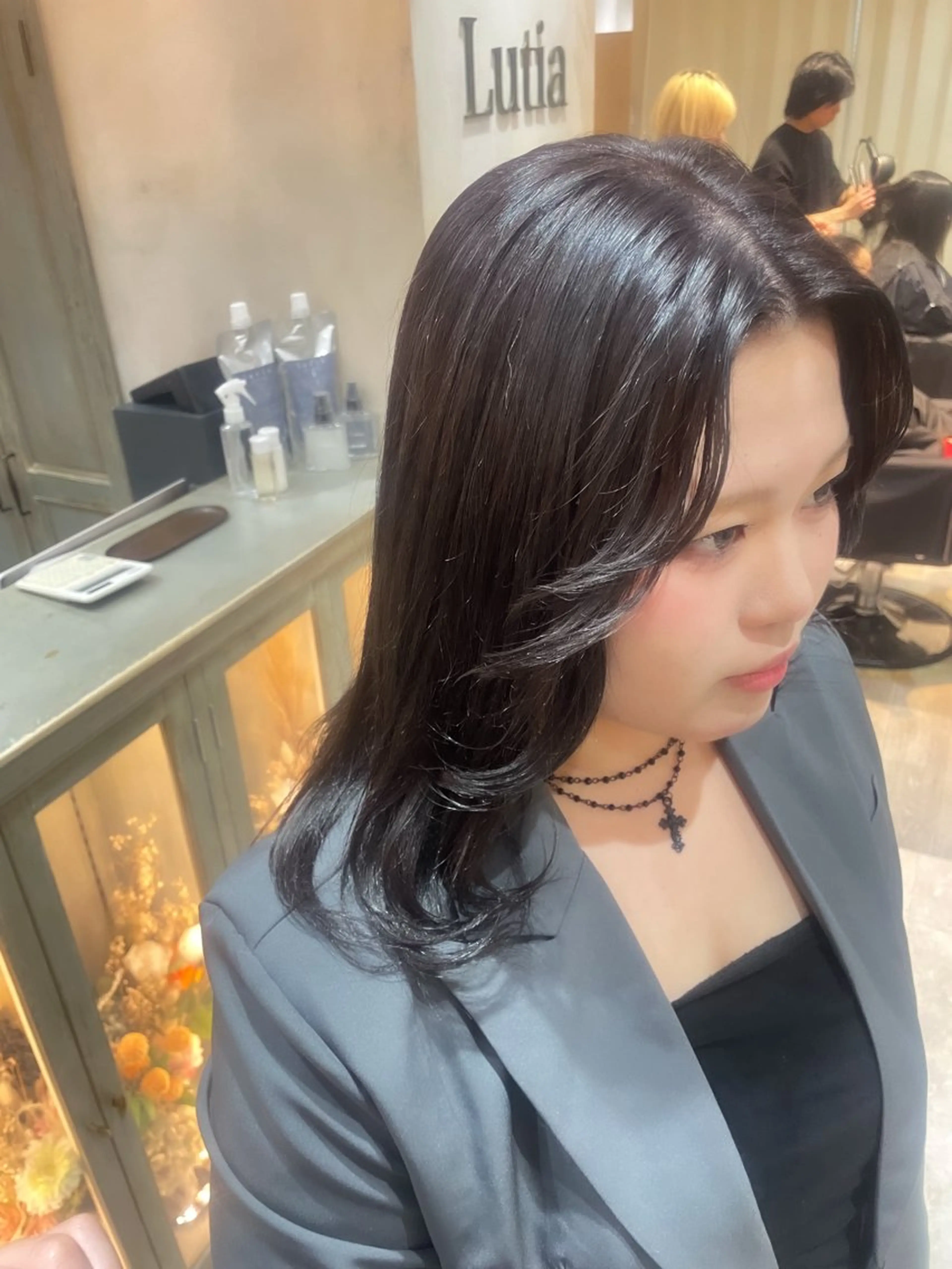 セミロング 🩵Lutia新宿 ヒイラギ🩵のヘアスタイル