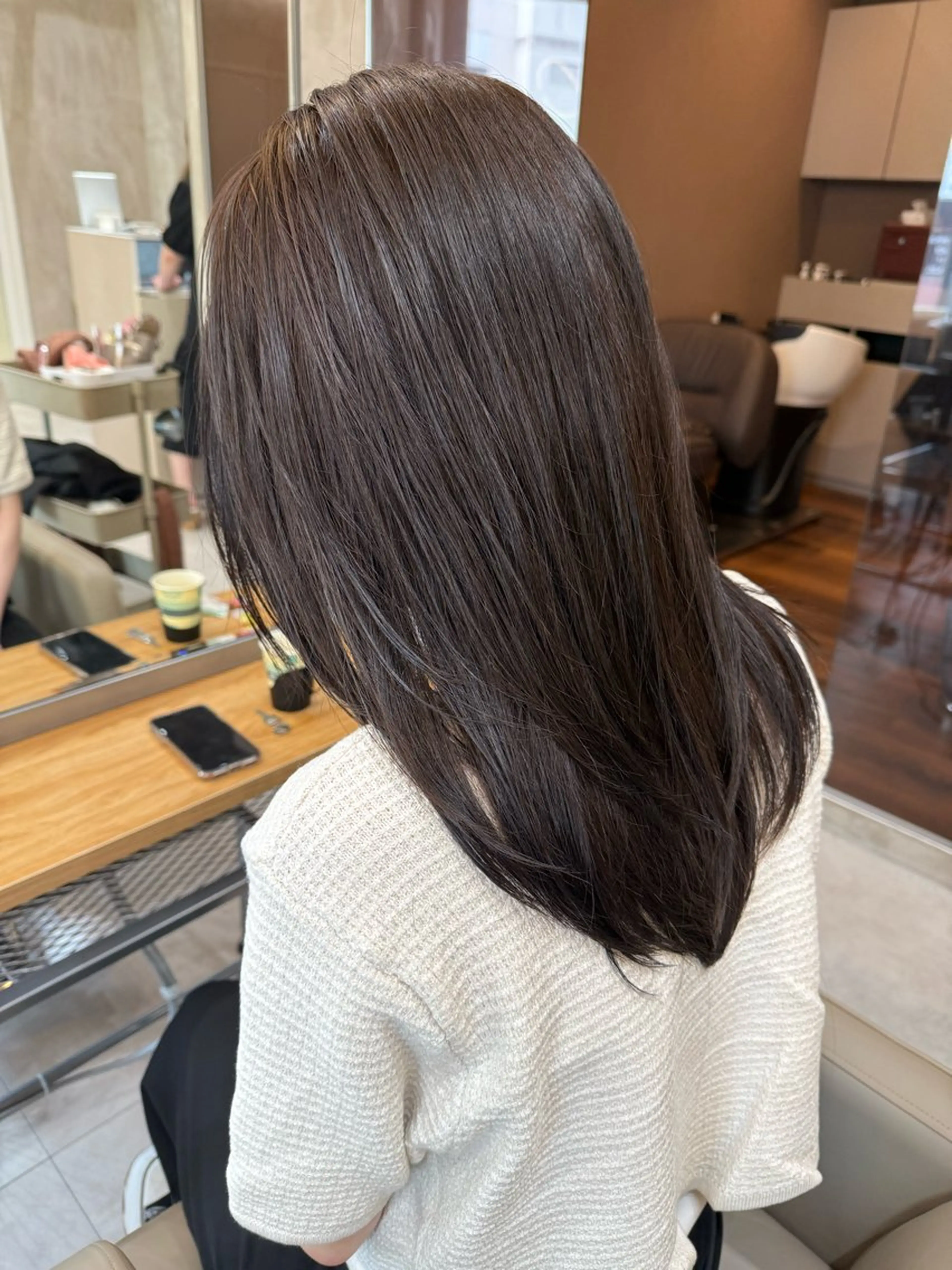 ロング カット ヘアカラー トリートメント Minami🩵 新宿のヘアスタイル