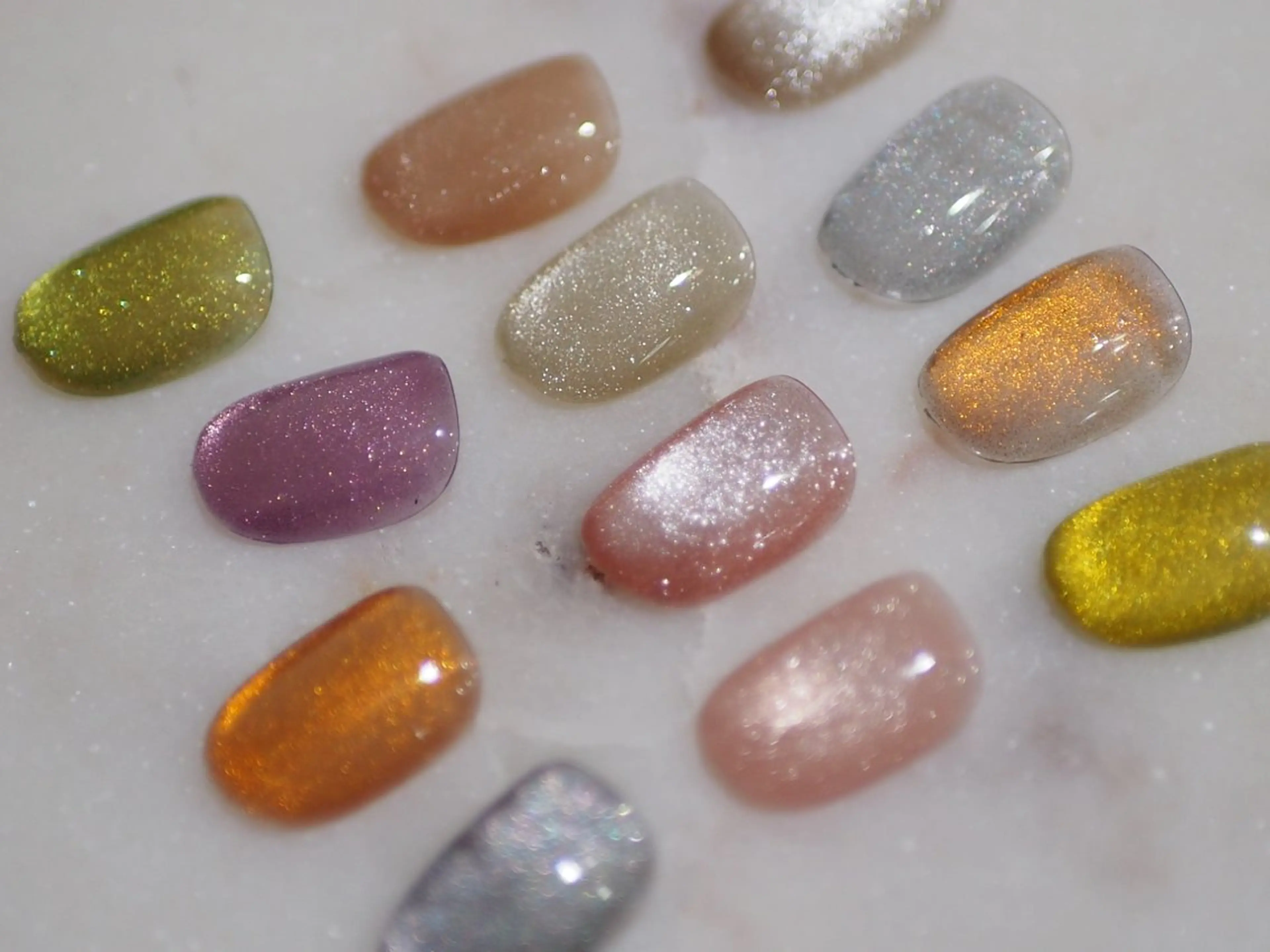 ネイル 氷ネイル・うるうるネイル マグネットネイル tete nailstudioのネイルデザイン