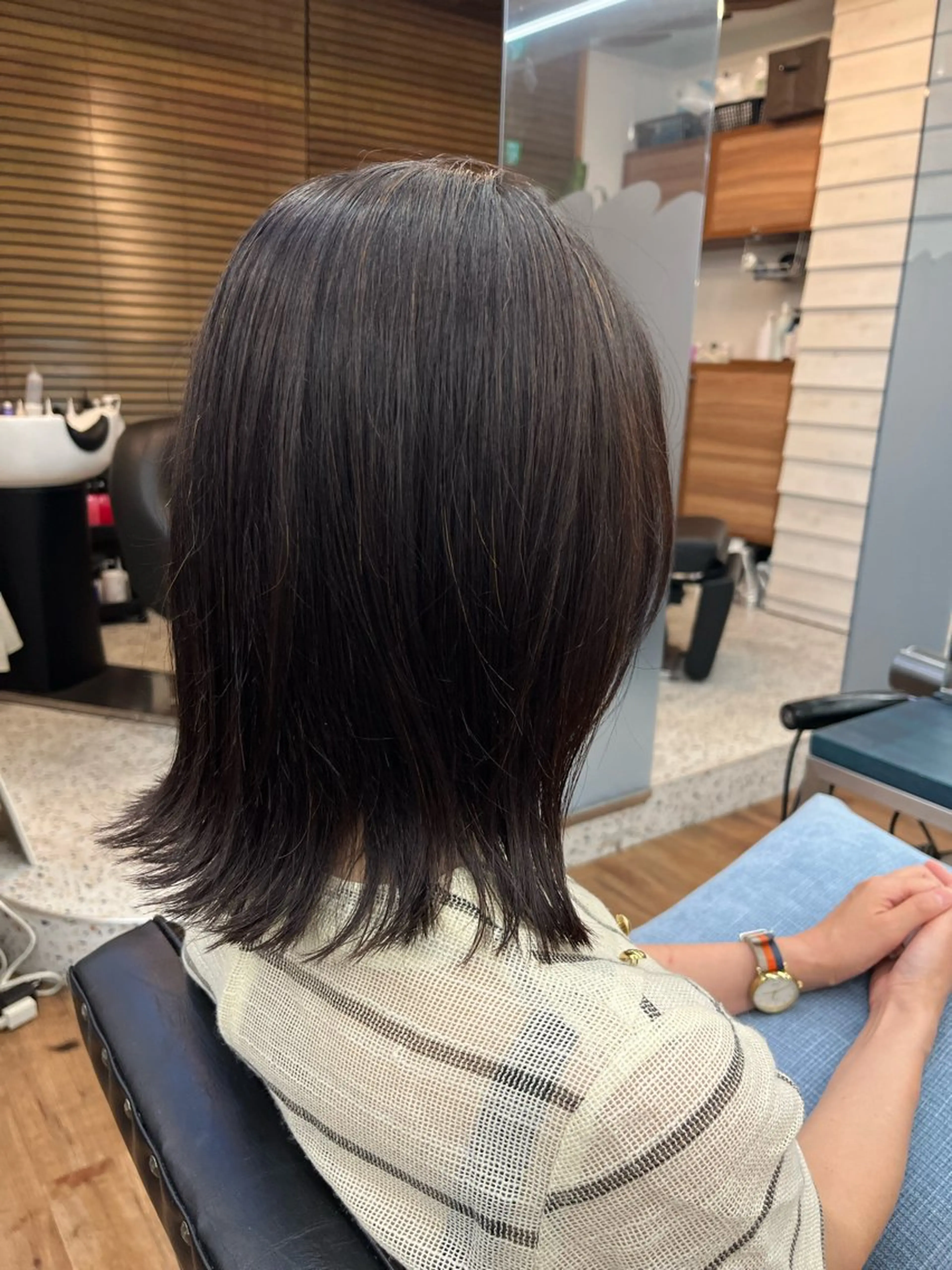 ミディアム レイヤーカット 外ハネヘア 吉祥寺✂️ shutoのヘアスタイル