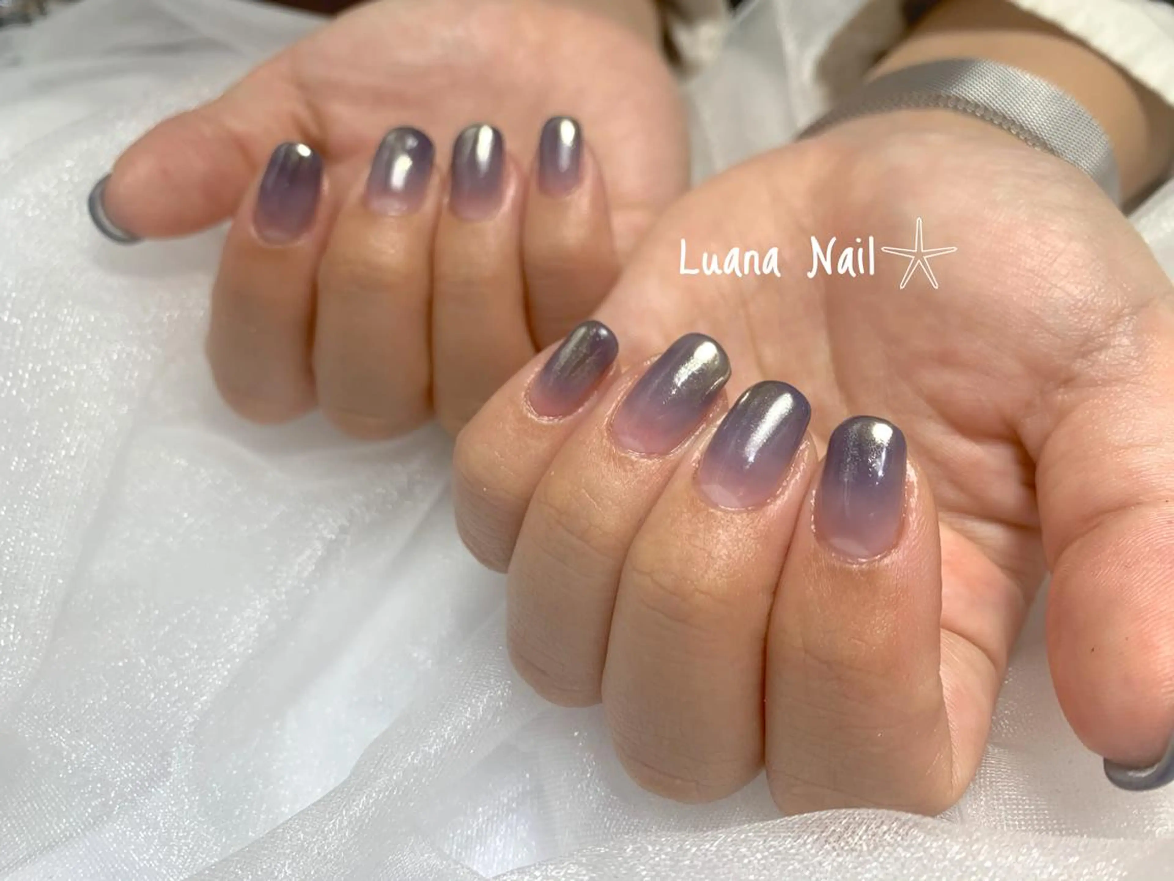 ネイル ミラーネイル ハンドネイル BeauJu by Luana Nailのネイルデザイン
