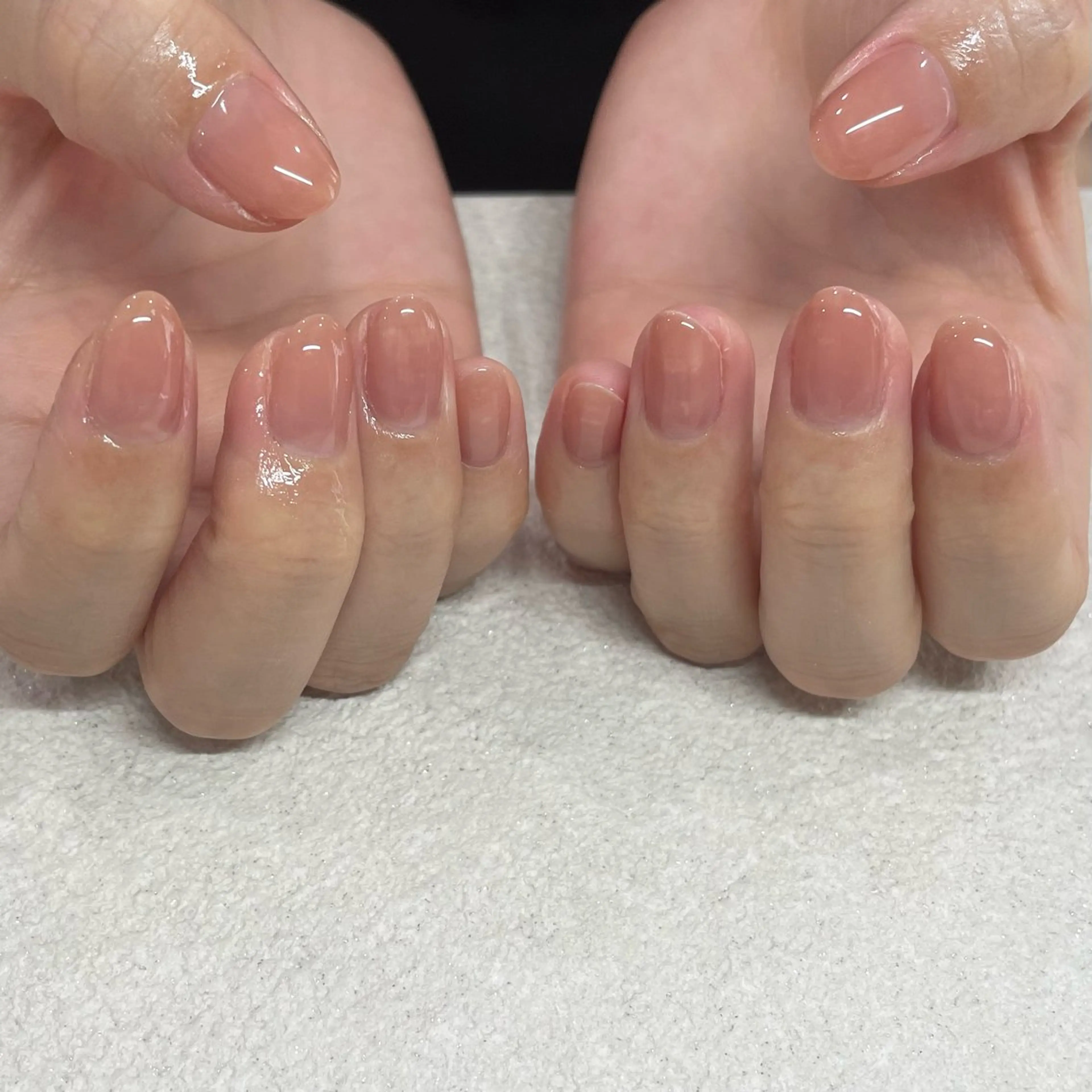 ネイル パラジェルサロン 大人女性が通うサロンのネイルデザイン