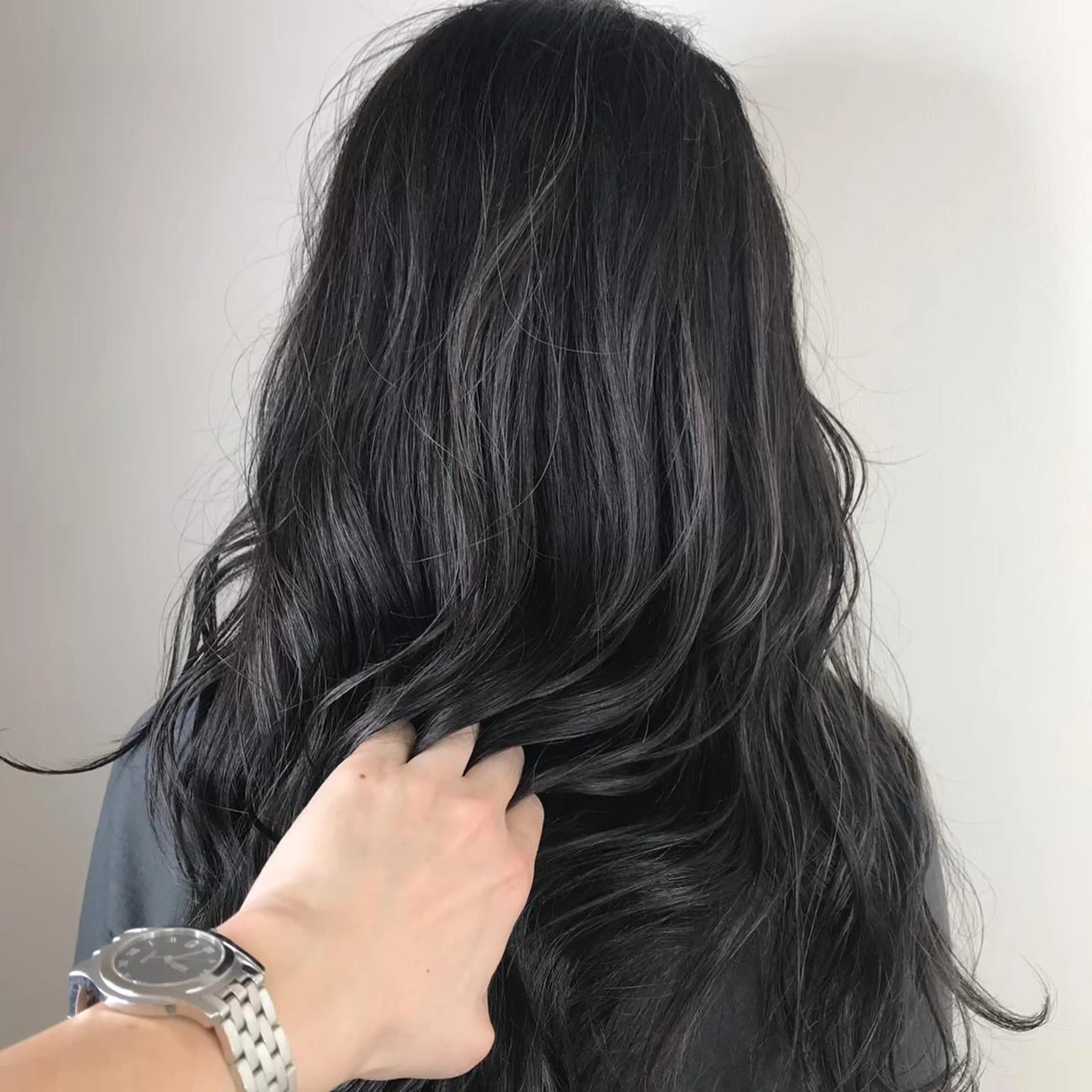 ロング カラー アディクシーカラー ハイライトカラー ハイライト Roid 代表✨HIROのヘアスタイル