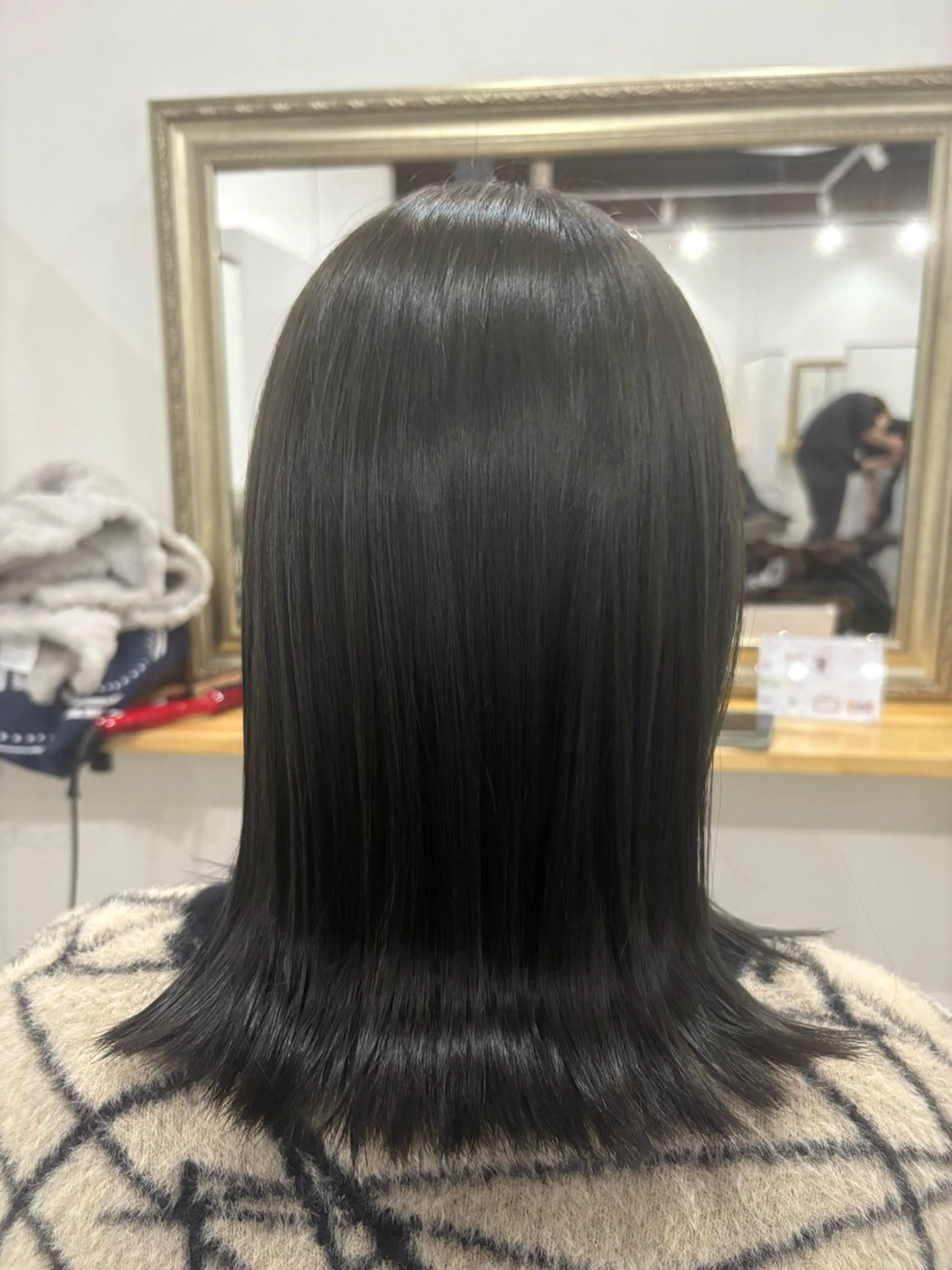 カラー 山本 晴香のヘアスタイル