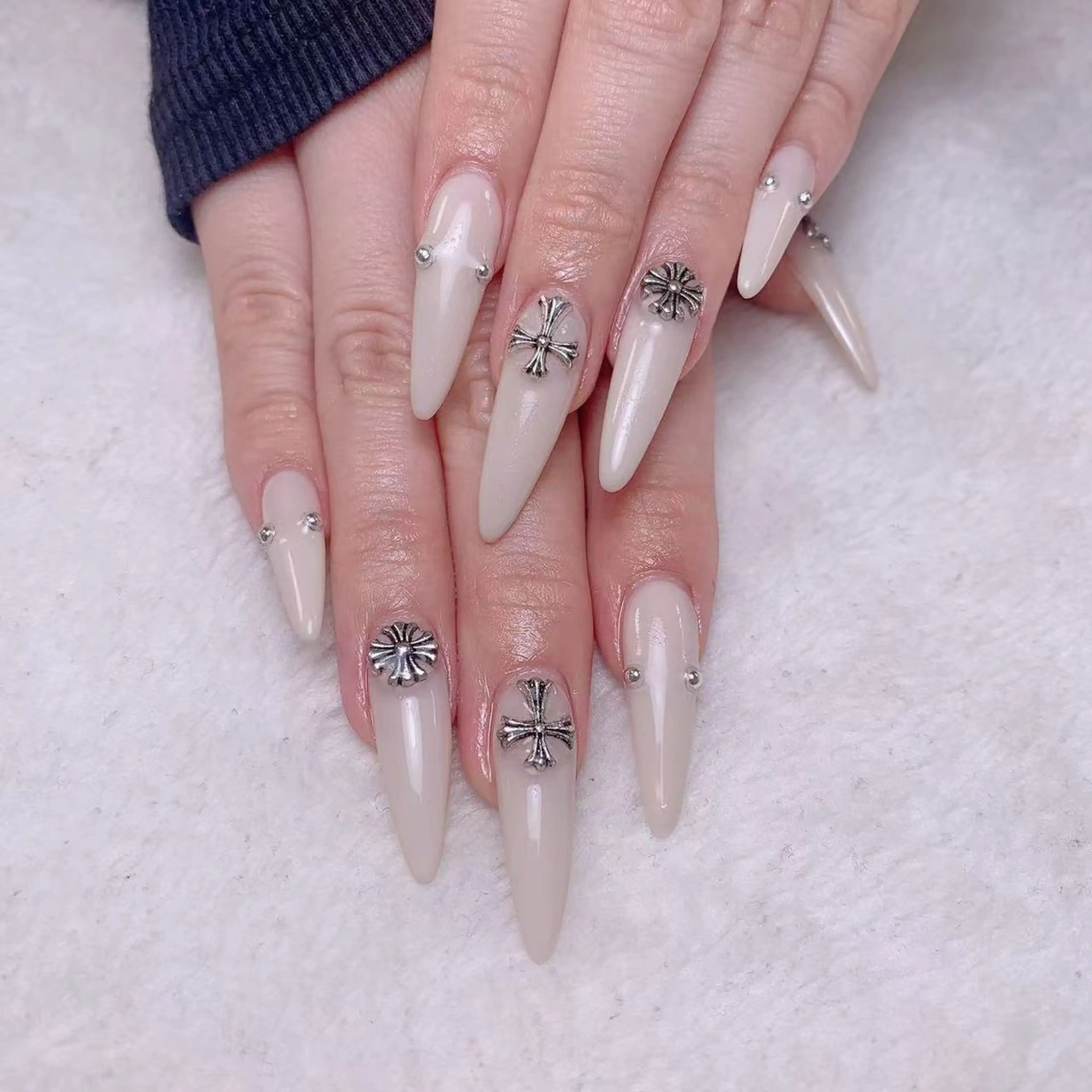 ネイル 持ち込み Amina nail salonのネイルデザイン