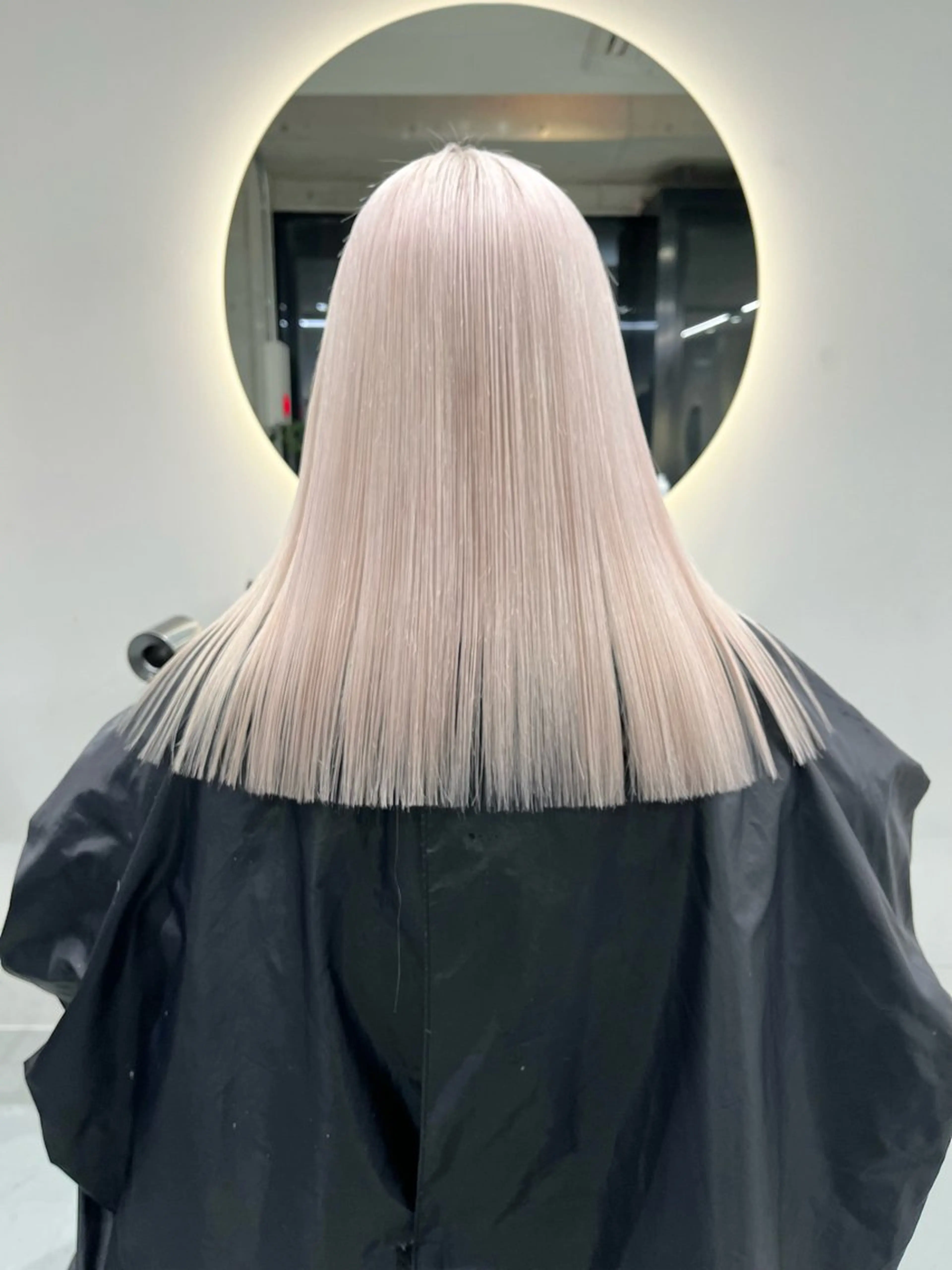 カラー 艶ブリーチ/表参道 ハイトーン /実乃梨のヘアスタイル