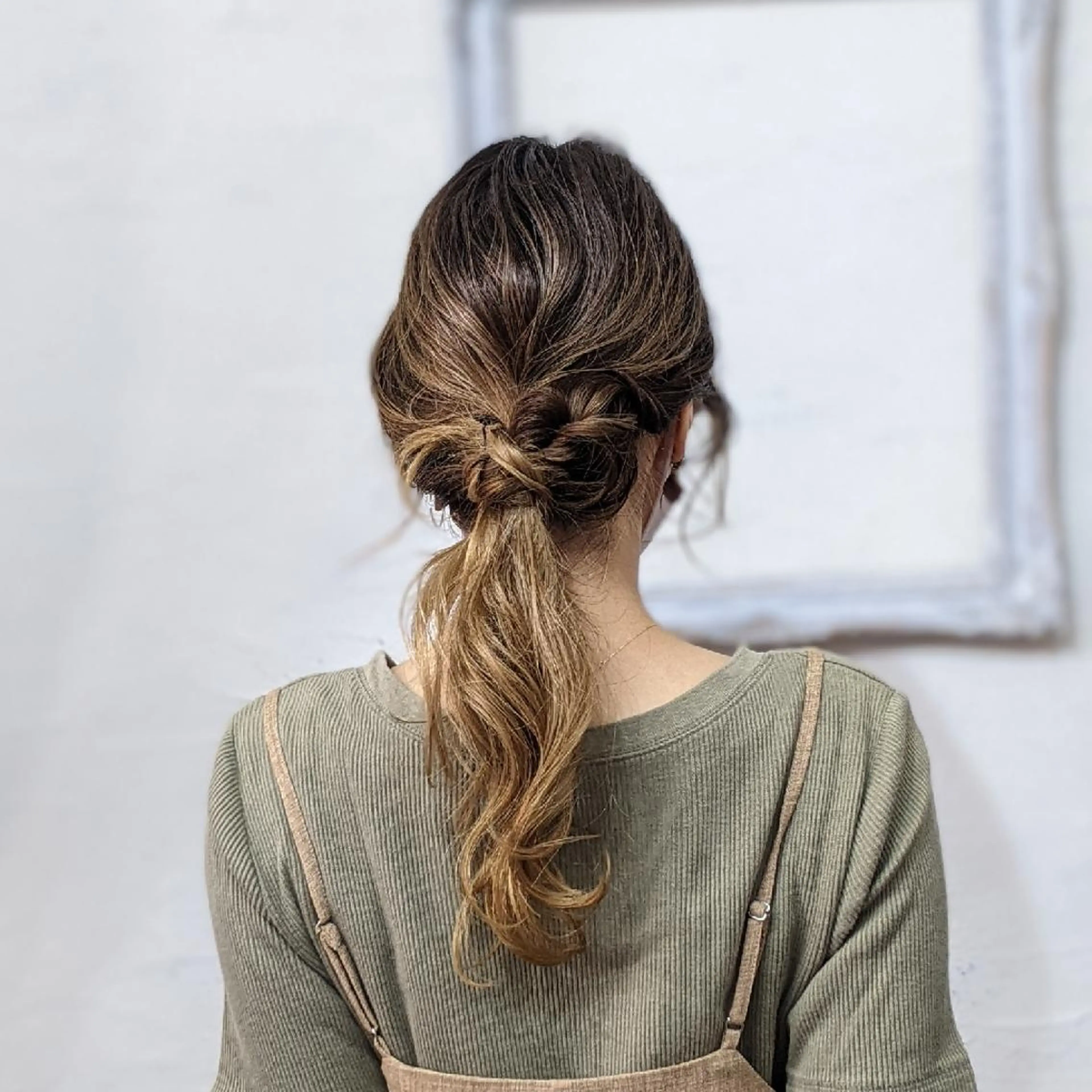 セミロング ヘアアレンジ ポニーテール Ruheplatz所属・HIKARI＠ Ruheplatzのヘアスタイル