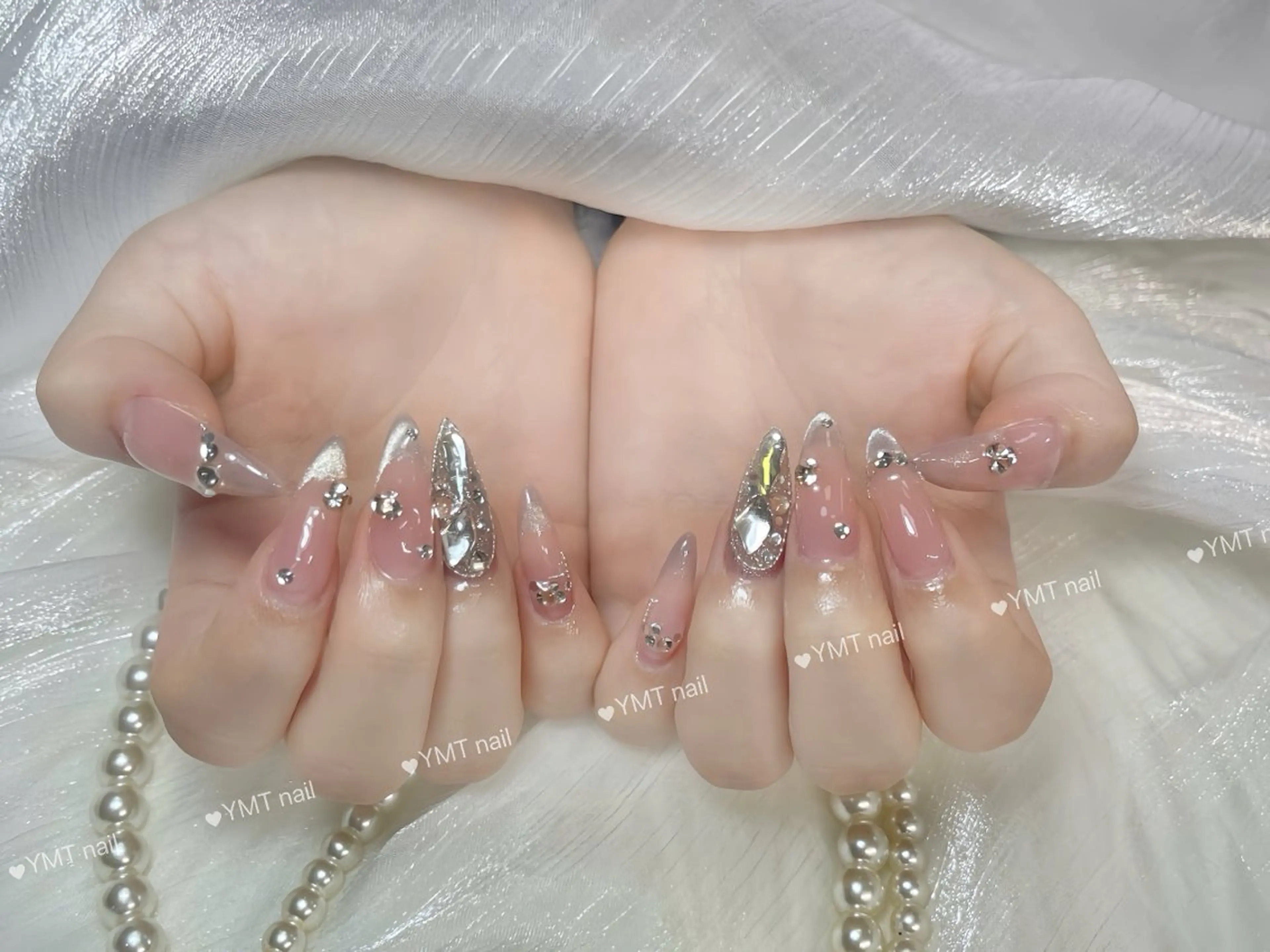 ネイル 長さ出し フットネイル ジェルネイル 韓国ネイル マグネットネイル ハンドネイル YMT． NailStudioのネイルデザイン