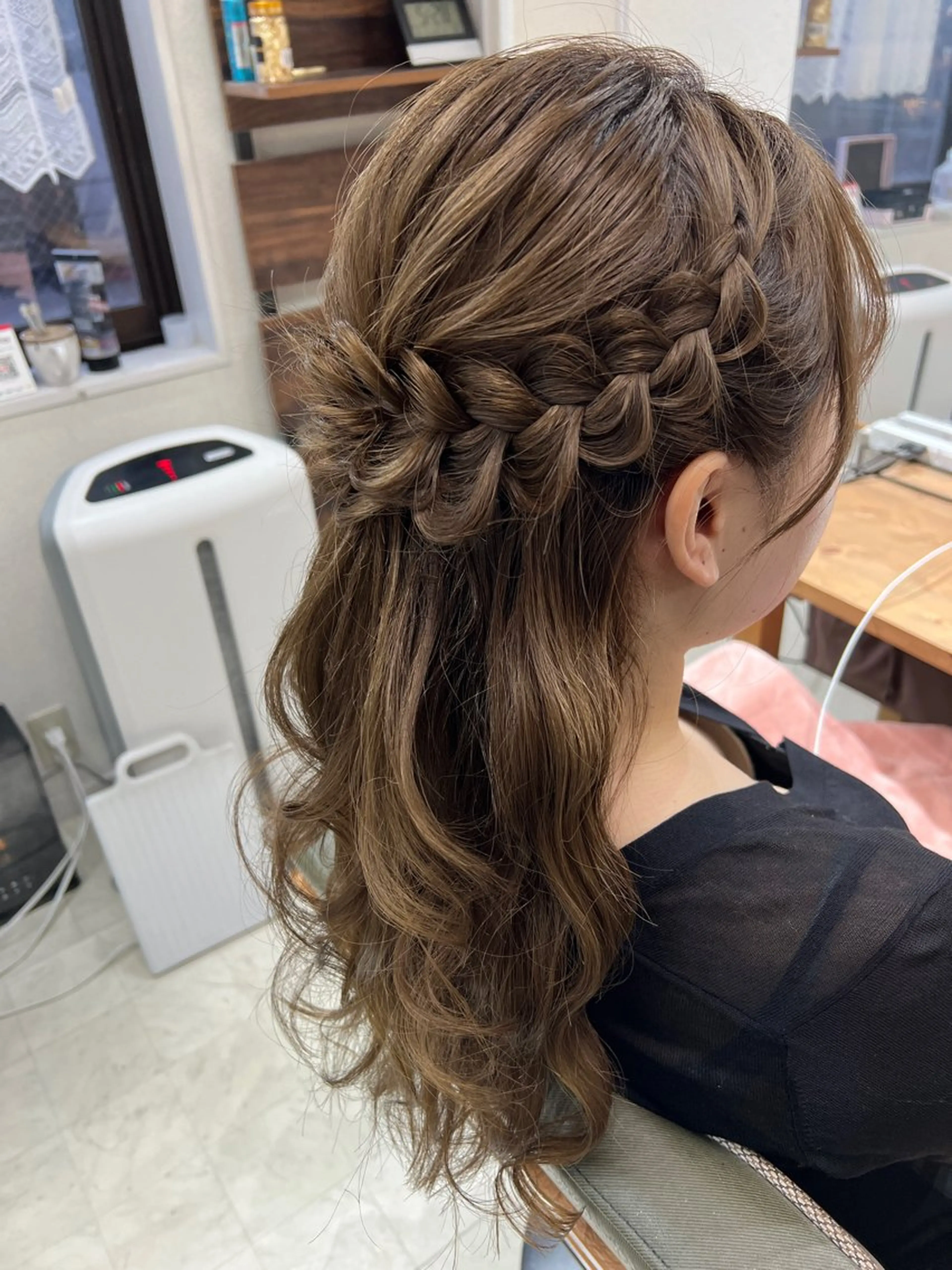 ロング ヘアアレンジ ハーフアップ 山室 敬義のヘアスタイル