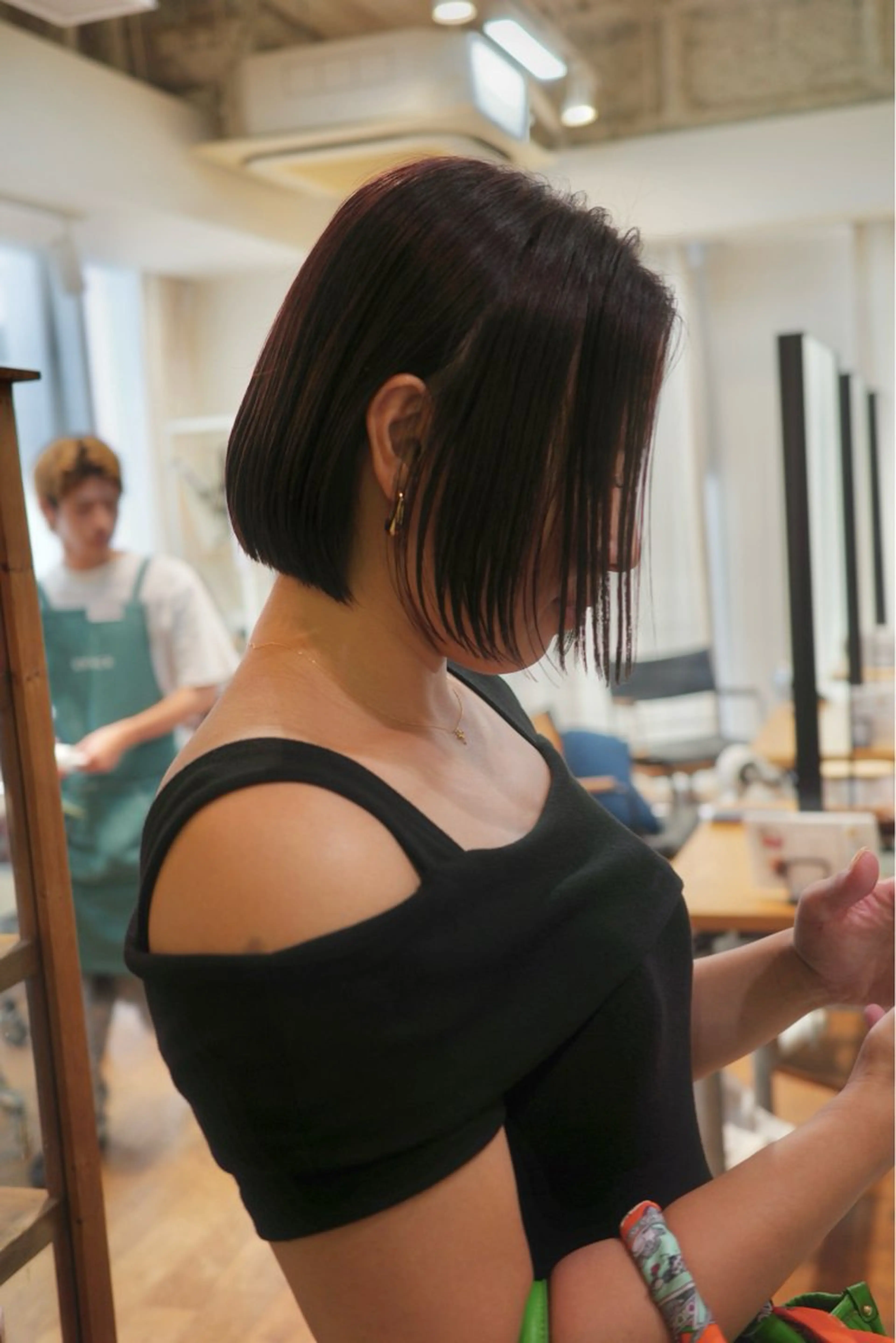 ショート ショート ボブ 梅田 木戸健人のヘアスタイル