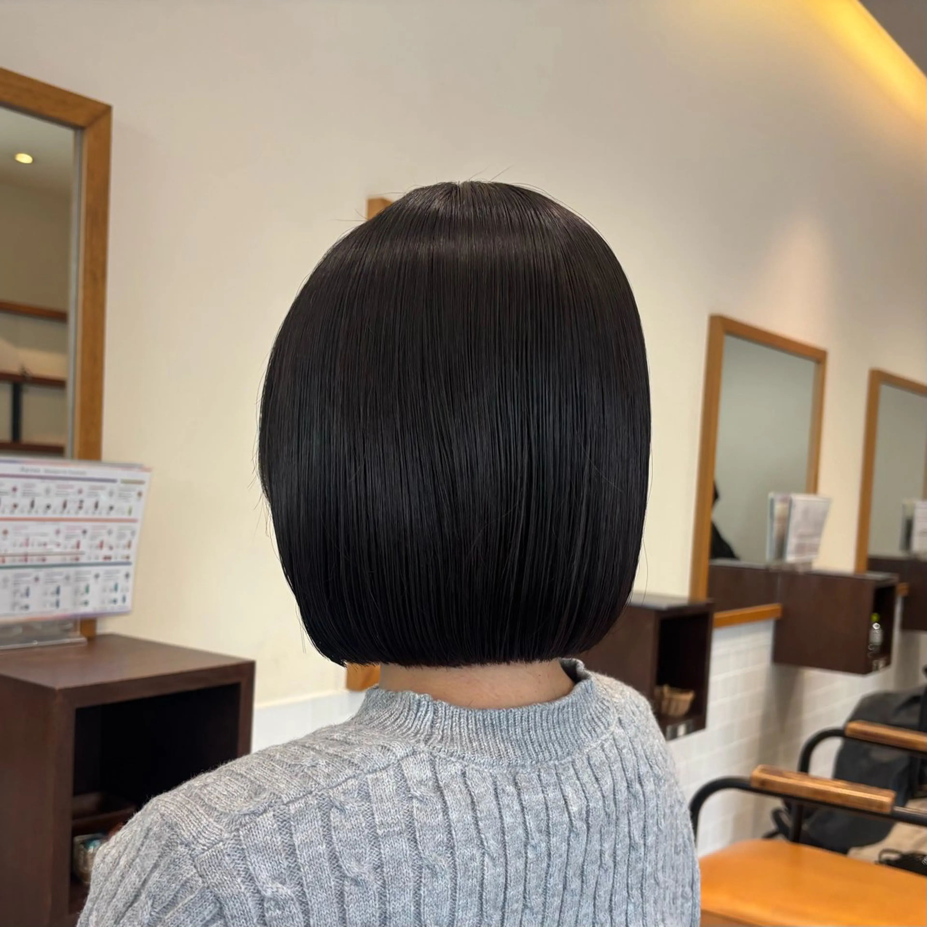 ショート ボブ カット RISAKO🏁 ボブ/レイヤーのヘアスタイル