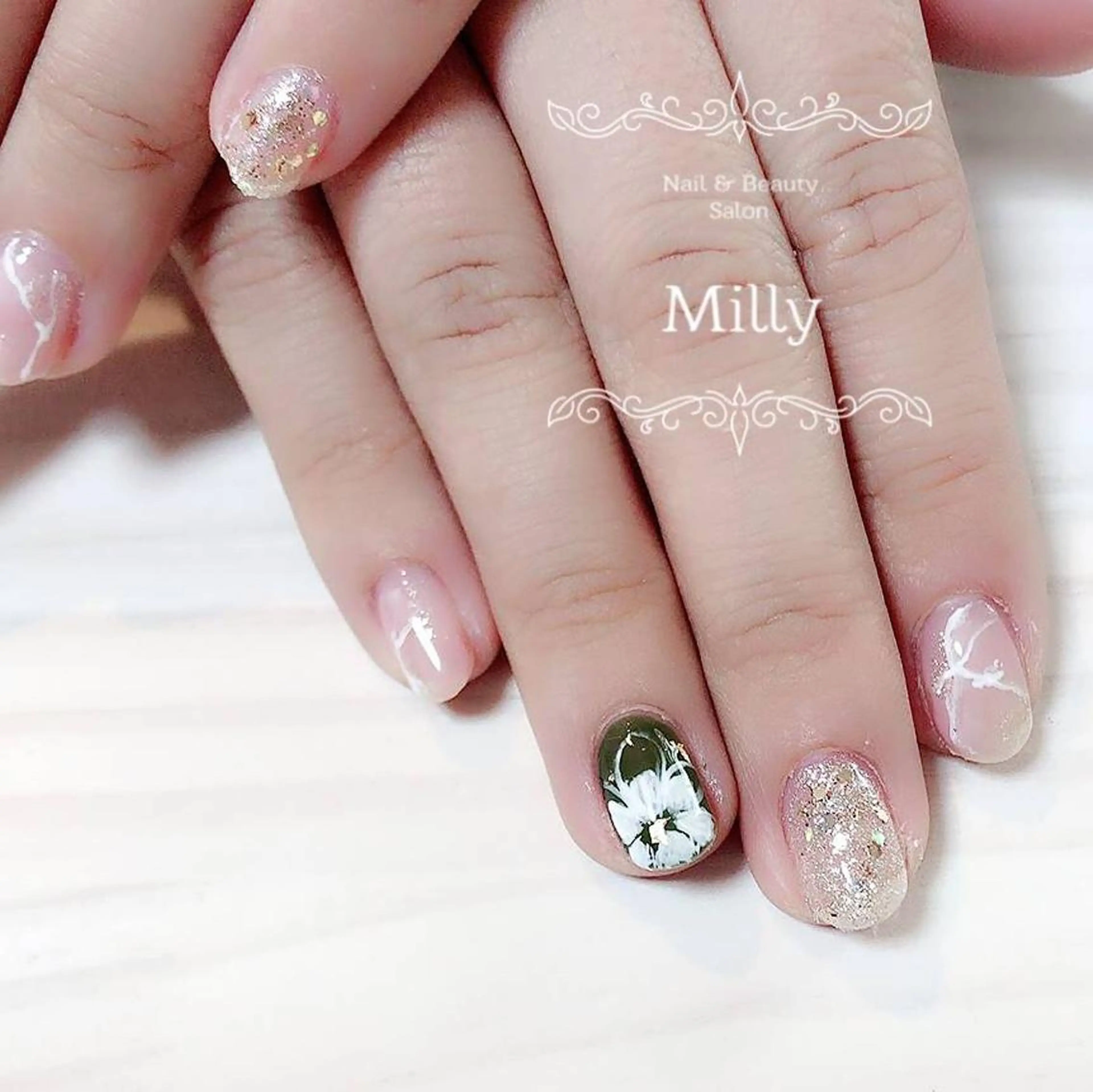 ネイル 成人式 持ち込み milly nail （予約担当)のネイルデザイン