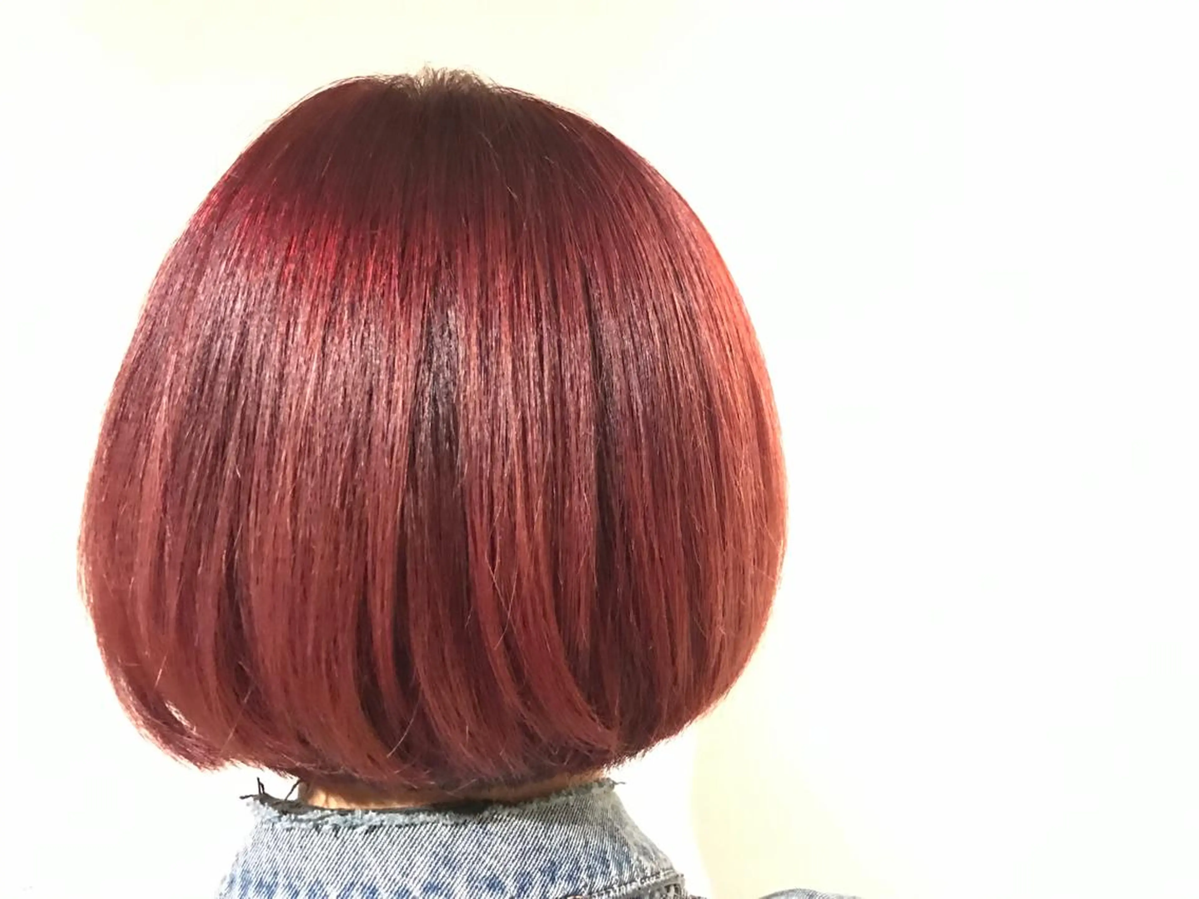 ショート ミディアム セミロング ロング カラー パーマ ヘアアレンジ メンズ ピンクカラー メンズハイトーン メンズバレイヤージュのヘアスタイル