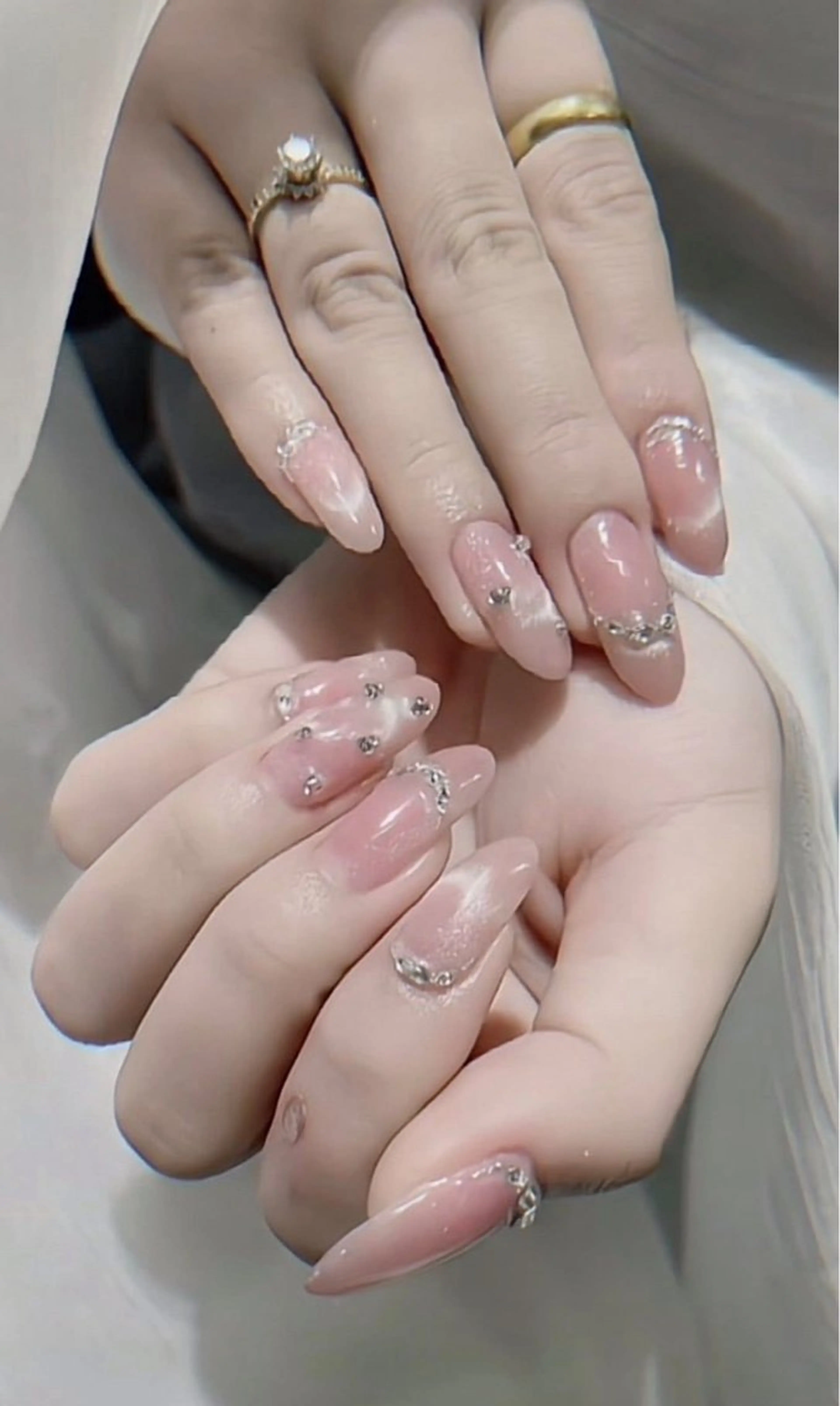 ネイル 長さ出し フレンチネイル グラデーション 卒業式 マグネットネイル ハンドネイル MIHANA ZENのネイルデザイン