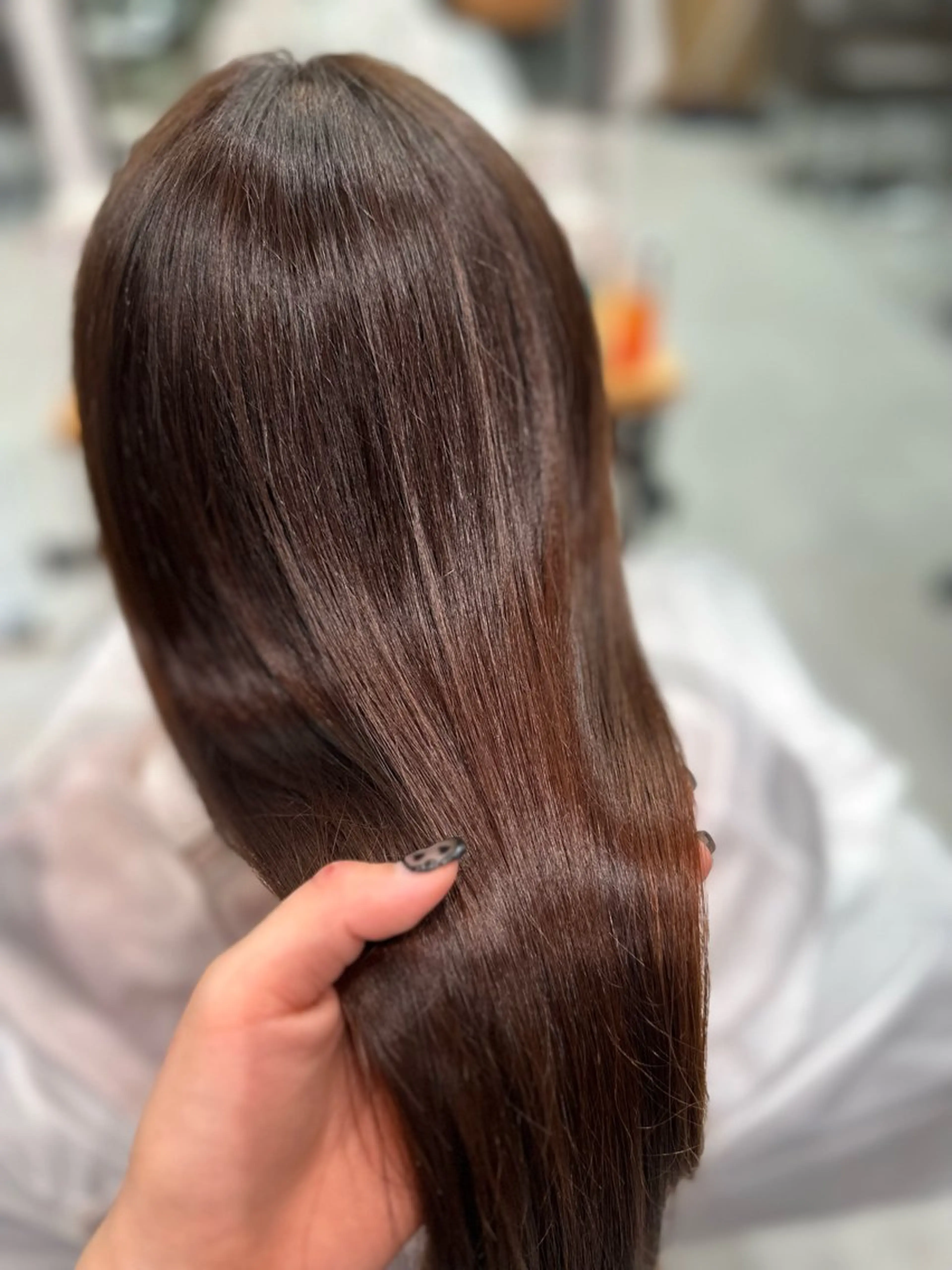 ロング カラー ブラウンカラー 銀座レイヤーカット ×シースルー前髪のヘアスタイル