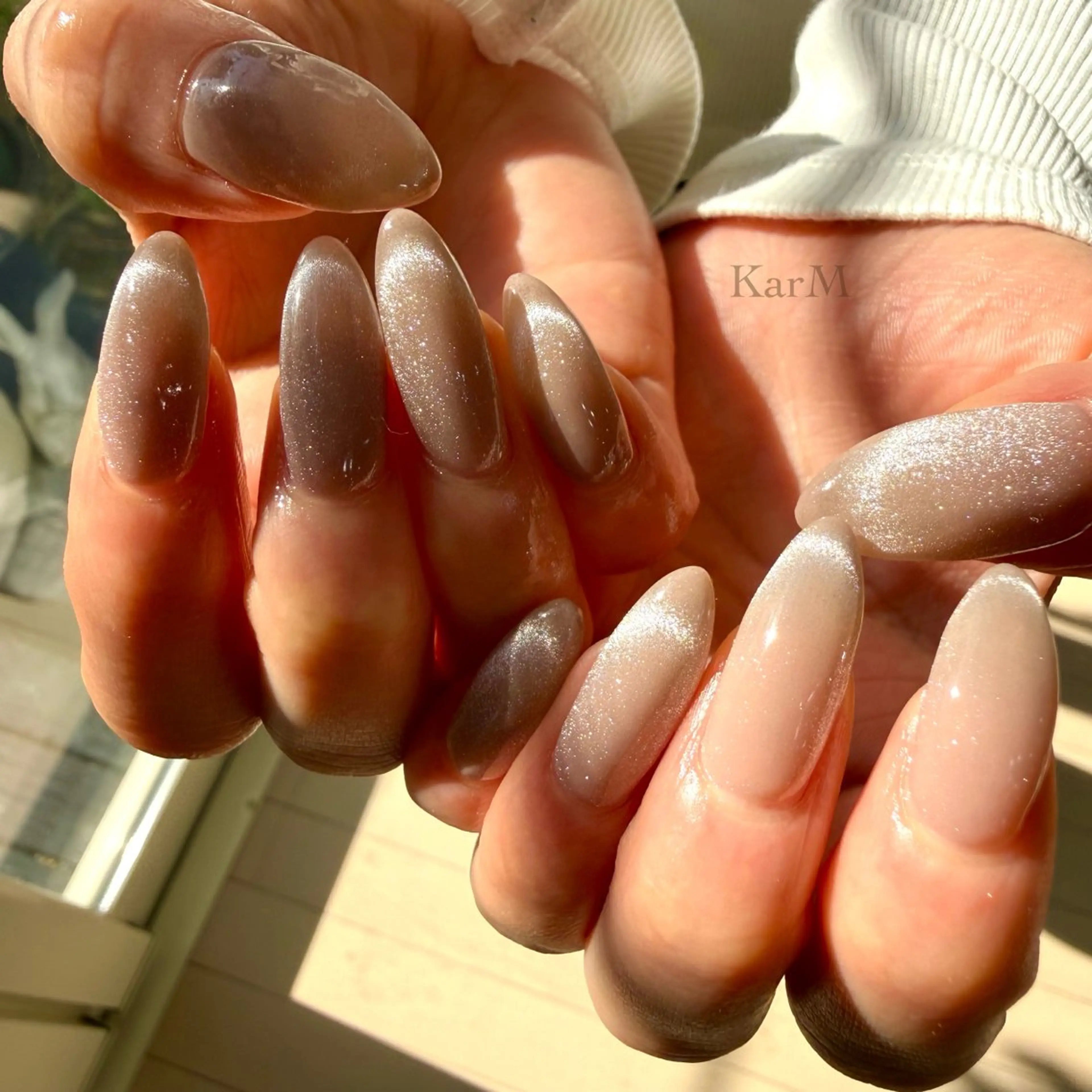 ネイル オーロラネイル チークネイル フラッシュネイル フレンチネイル グラデーション ハンドネイル フットネイル ogino karinのネイルデザイン