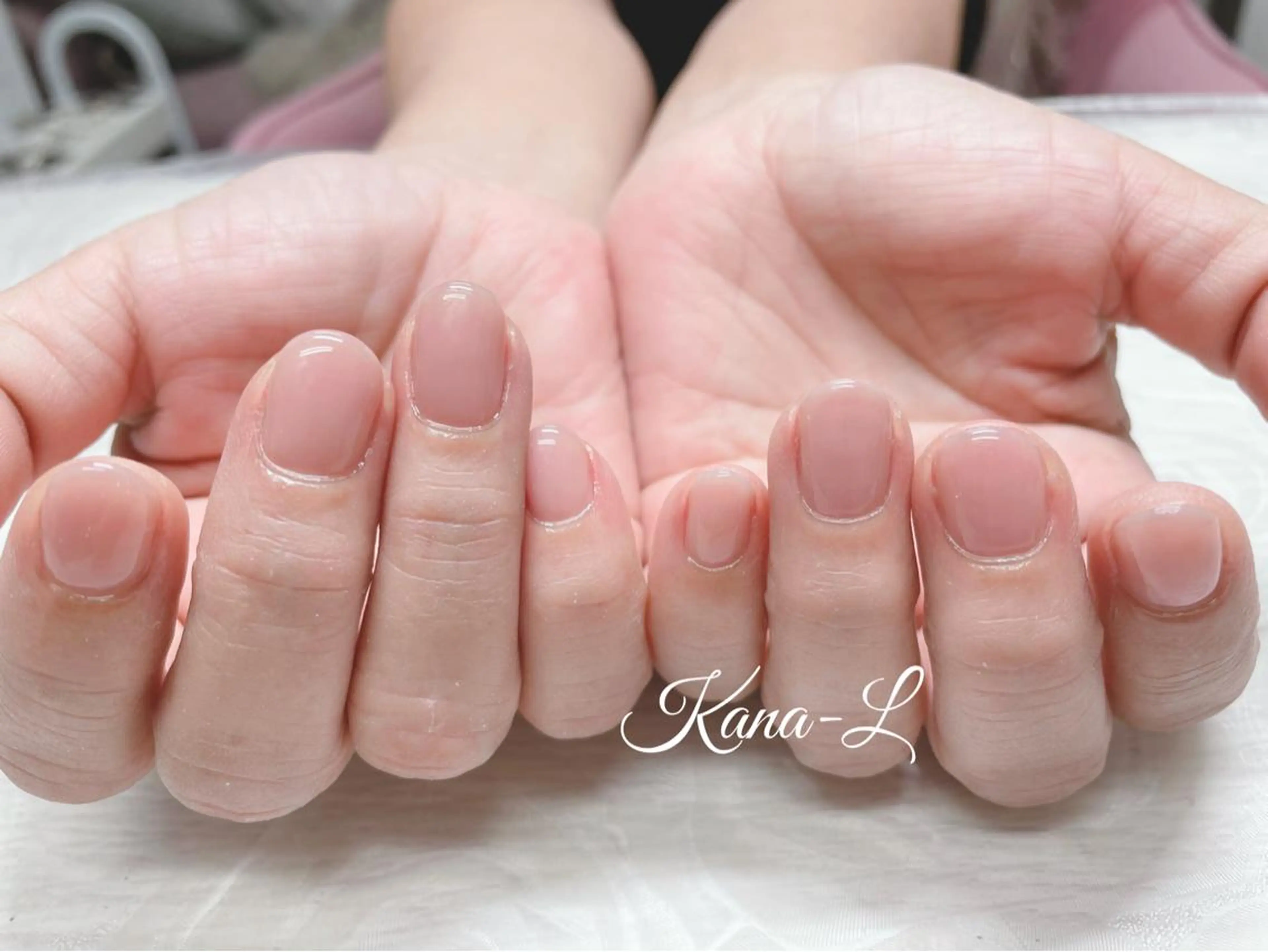 カラー ネイル ワンカラーネイル 芦辺 香奈のネイルデザイン