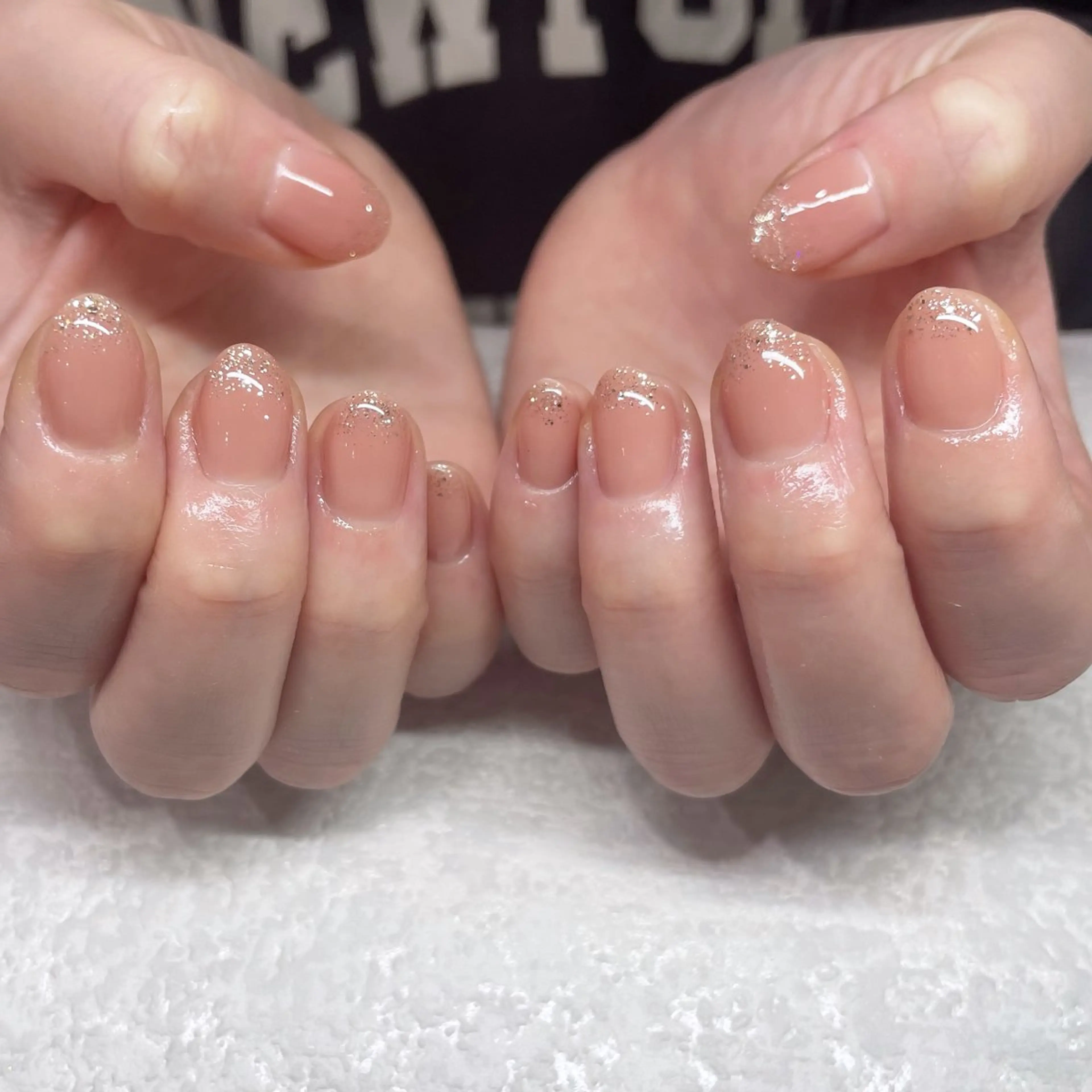 ネイル パラジェルサロン 大人女性が通うサロンのネイルデザイン