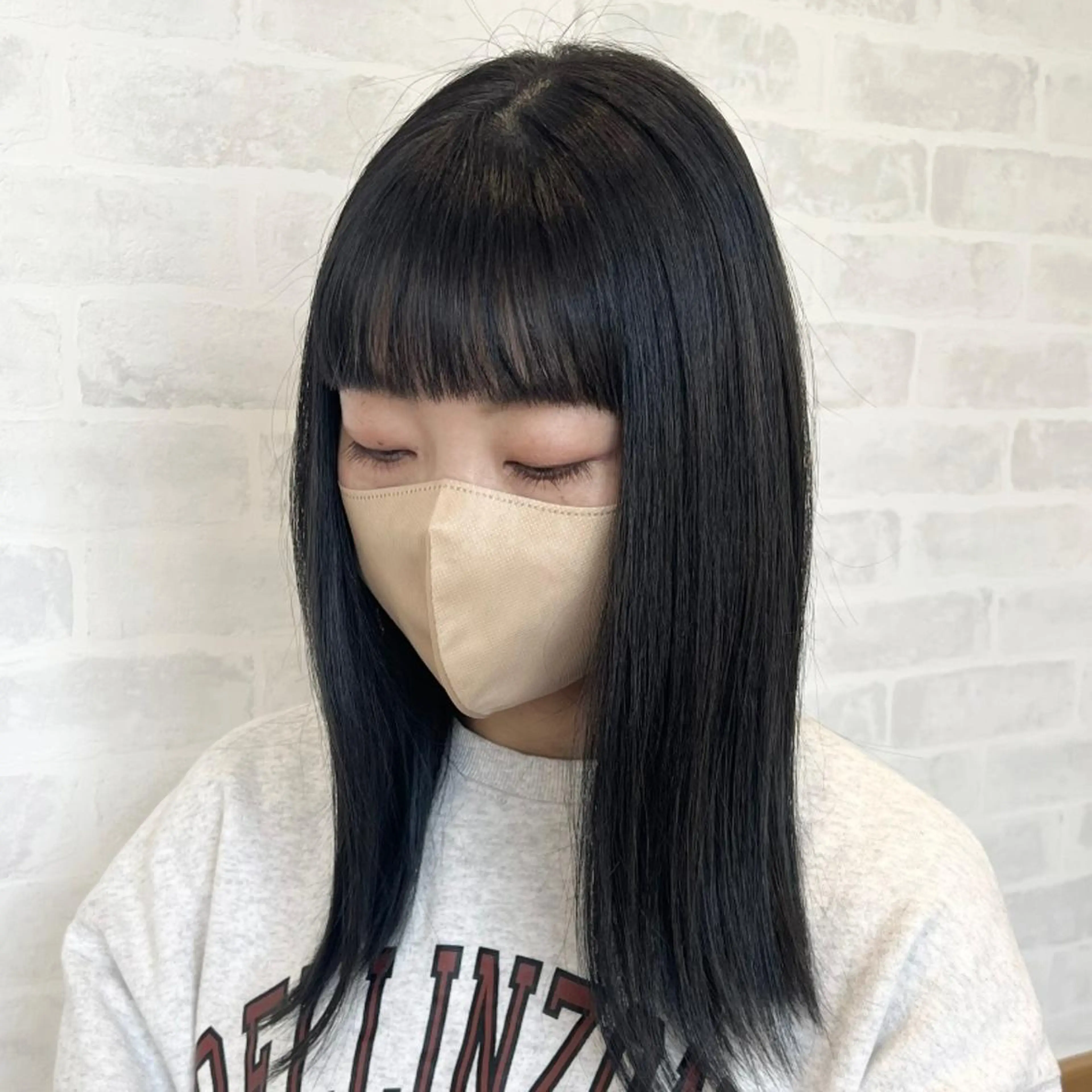 セミロング カラー 顔周りカット/透明感 カラー🤍大塚蛍のヘアスタイル