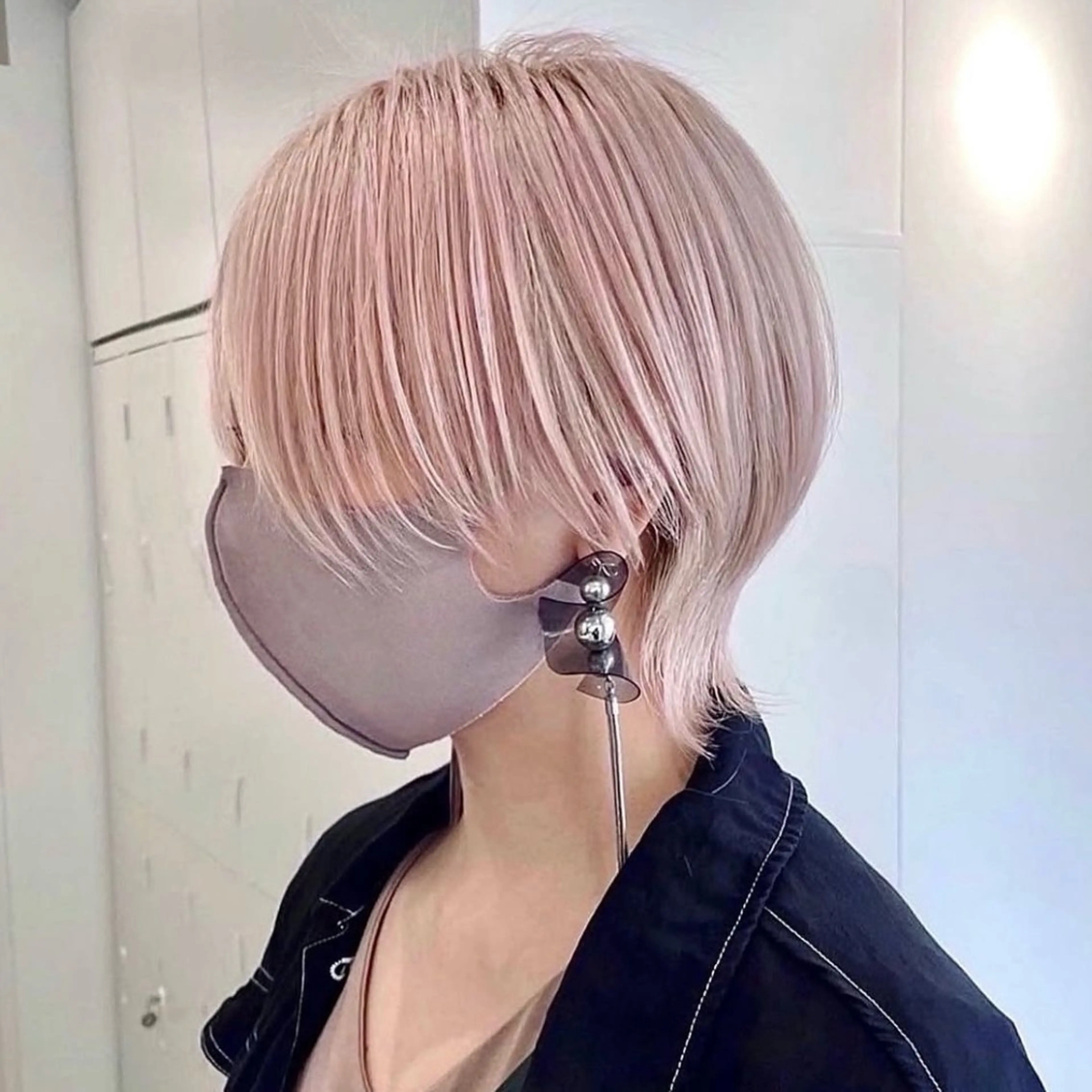 ショート ウルフカット カット ヘアカラー ウルフカット /ブリーチayamiのヘアスタイル