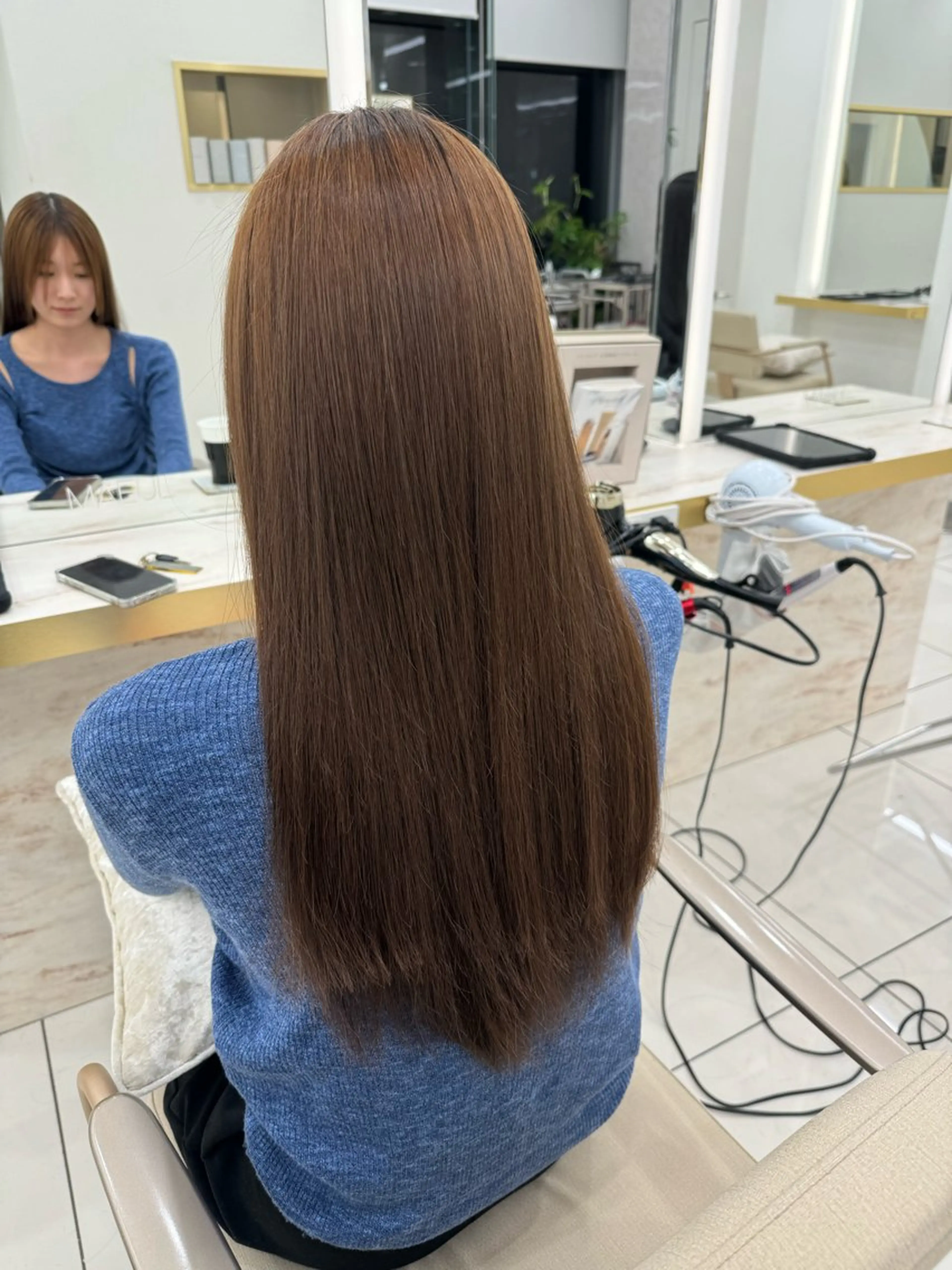 ロング ami 大人モテ/レイヤーのヘアスタイル