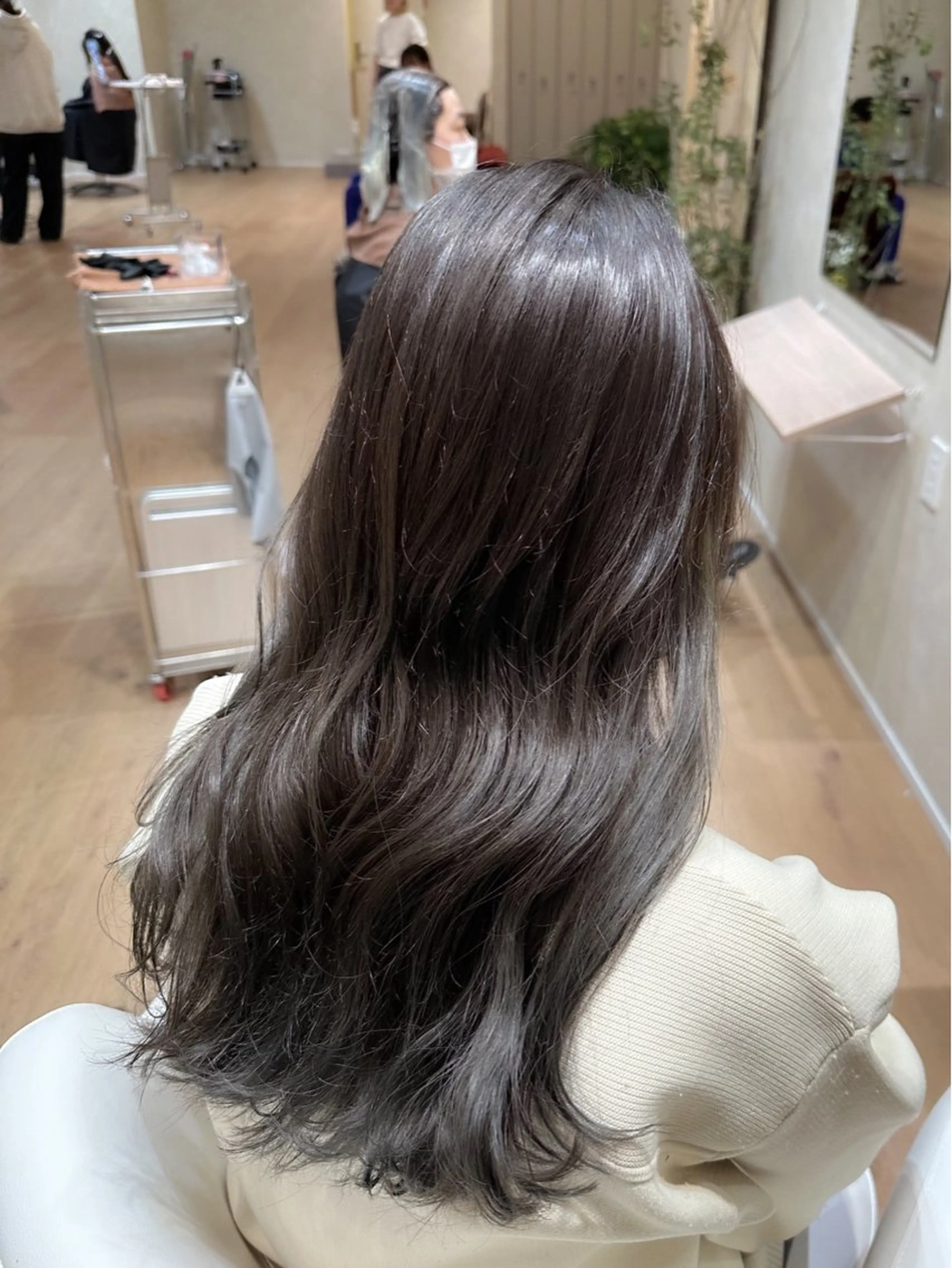 ミディアム 美髪🫧ブリーチ/ デザイン/永田汰伊智のヘアスタイル