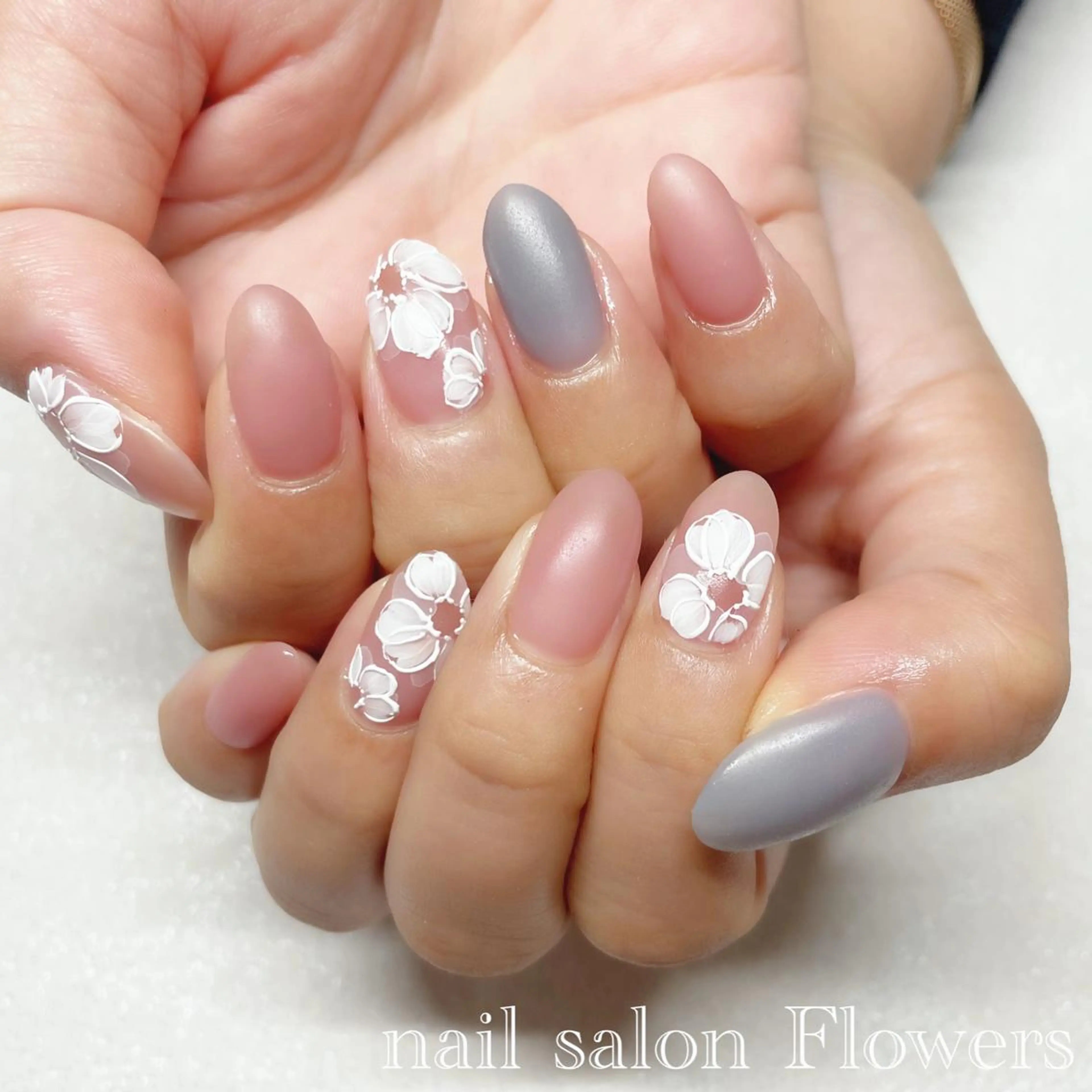 ネイル ハンドネイル Flowers Tomomiのネイルデザイン