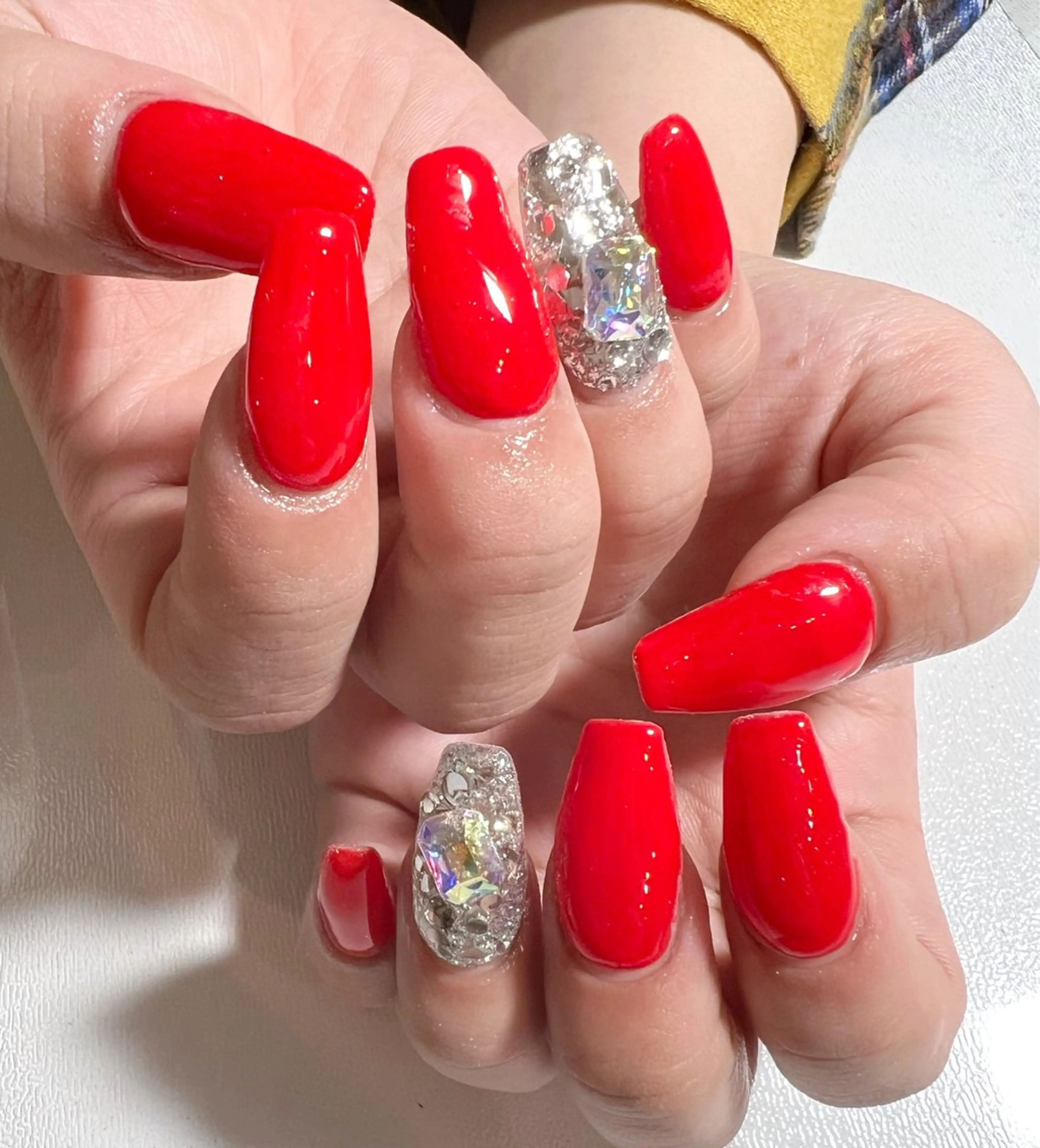 ネイル 赤色 ハンドネイル private salon mieのネイルデザイン